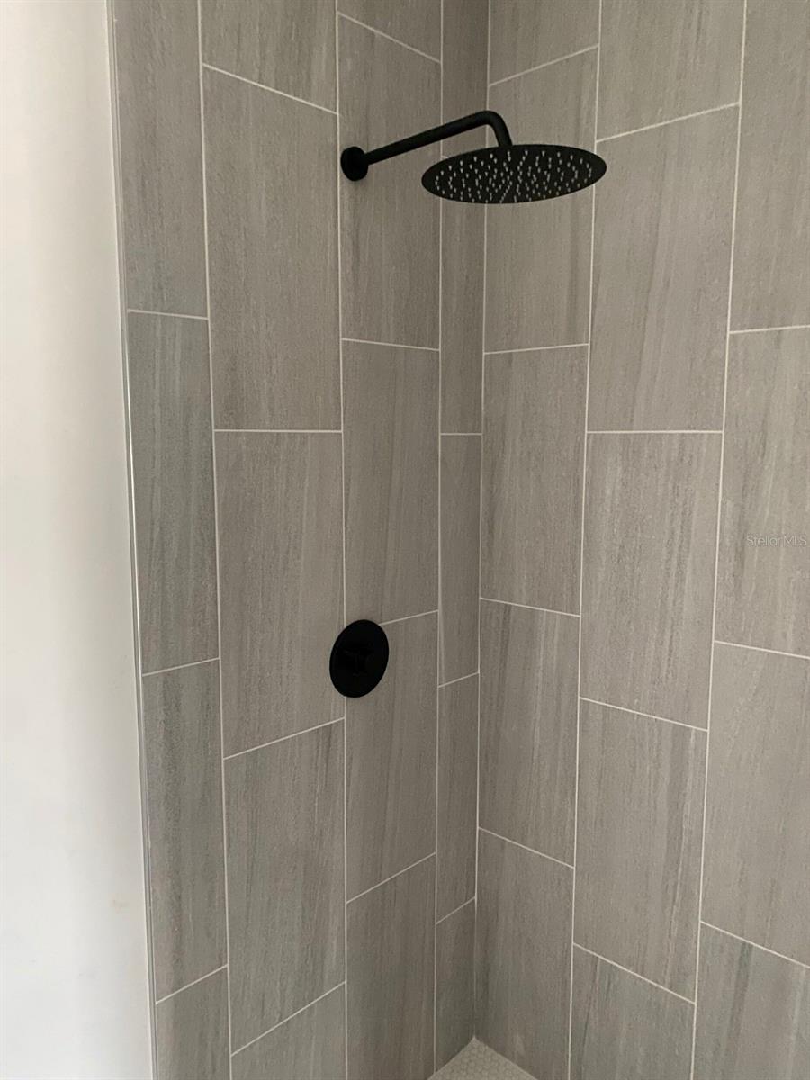 Image 16 of 21 For 2642 Magnolia Circle