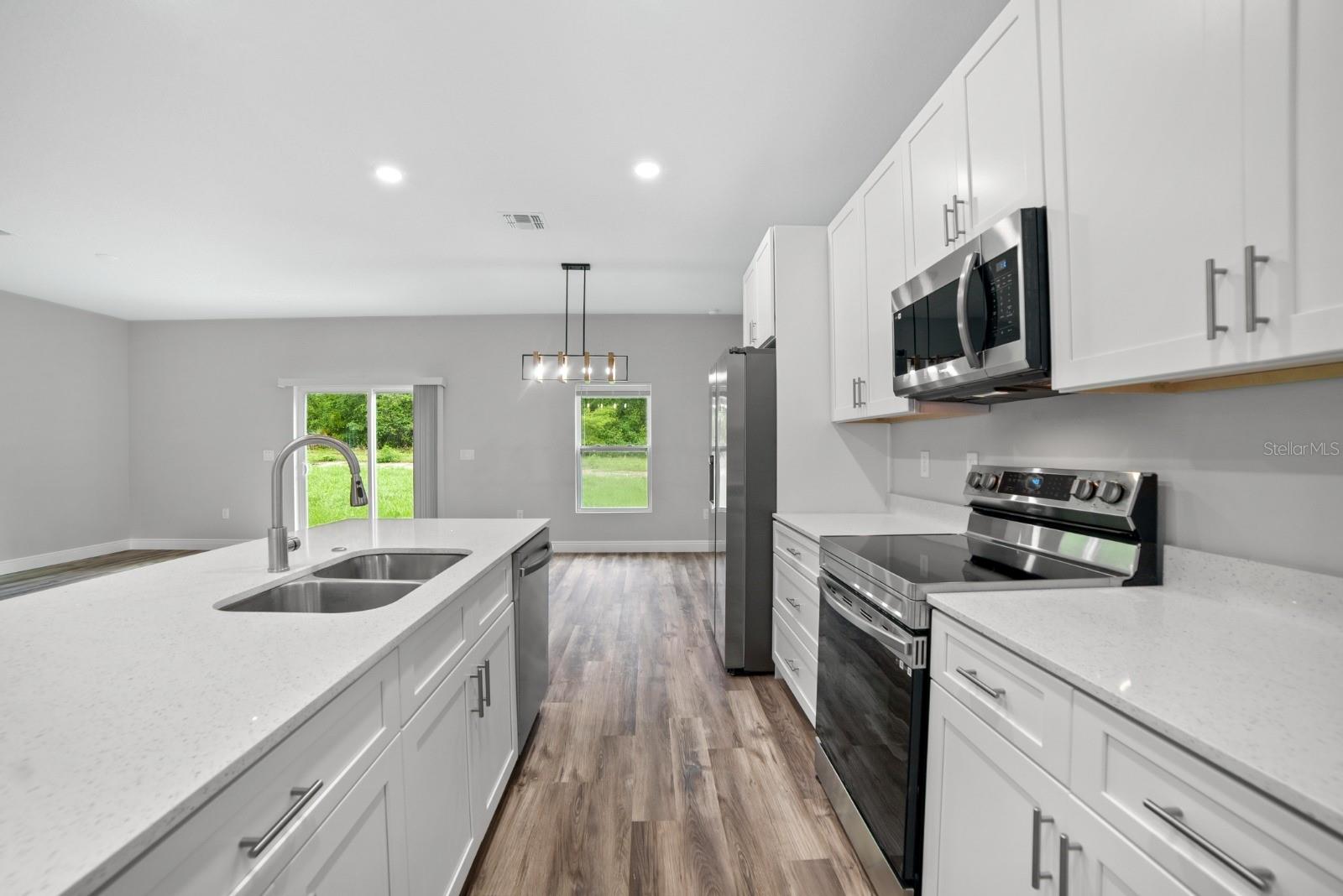 Image 5 of 21 For 2642 Magnolia Circle