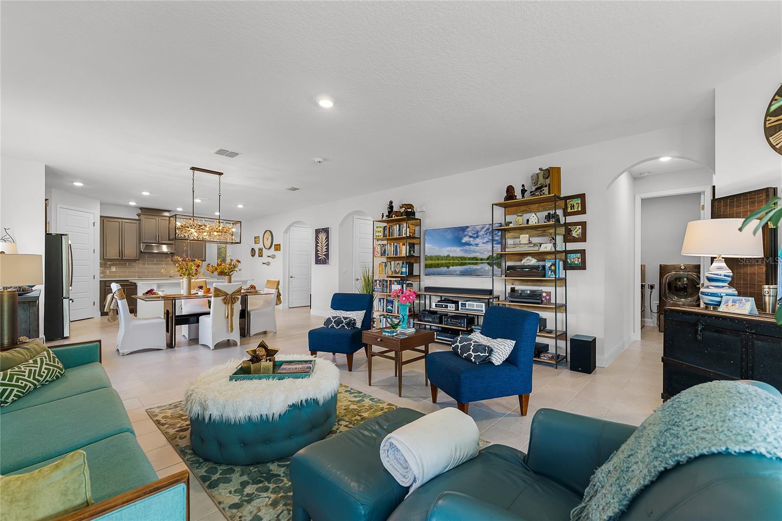 Image 13 of 27 For 2892 Monaghan Drive