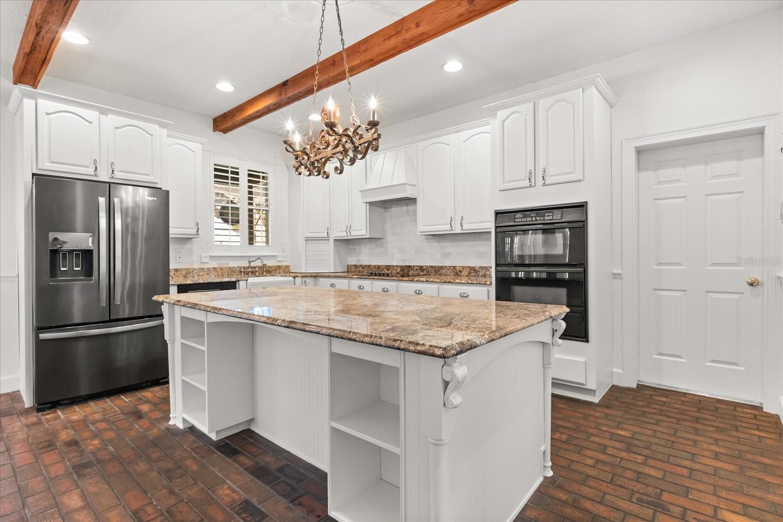 Image 11 of 48 For 308 Forest Haven Drive