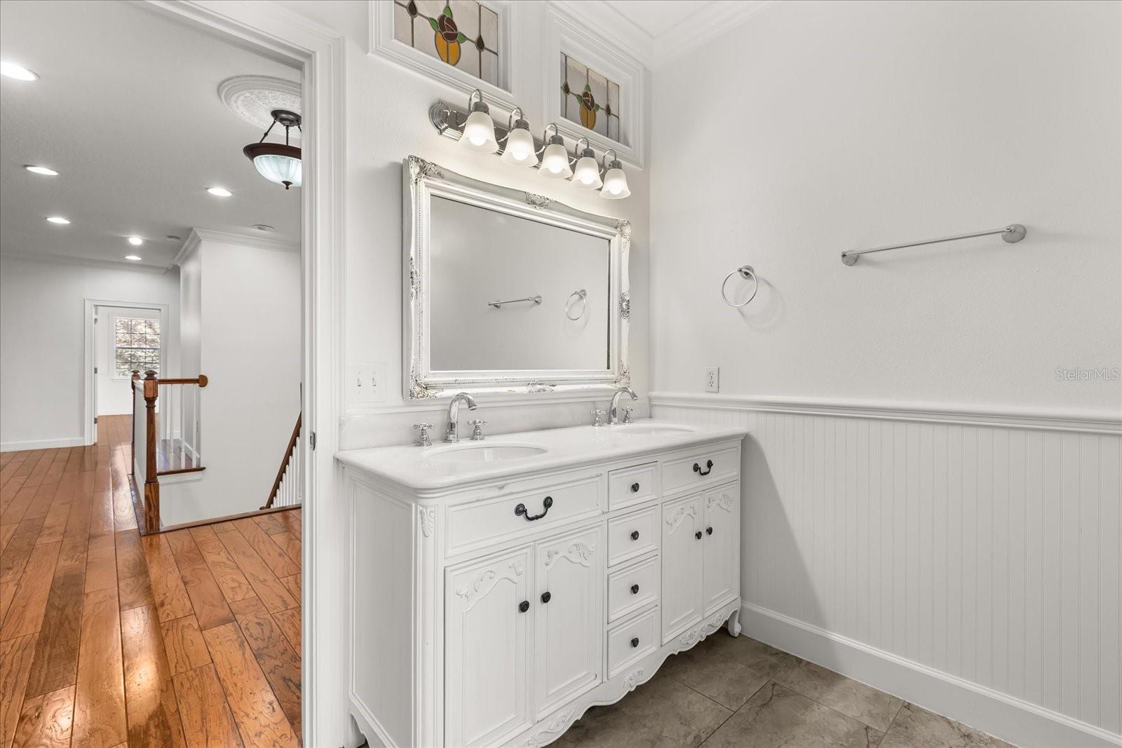 Image 16 of 48 For 308 Forest Haven Drive