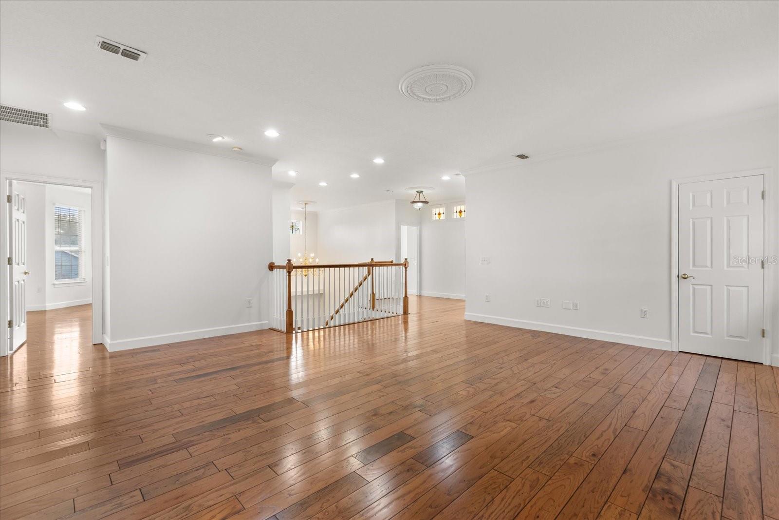 Image 21 of 48 For 308 Forest Haven Drive