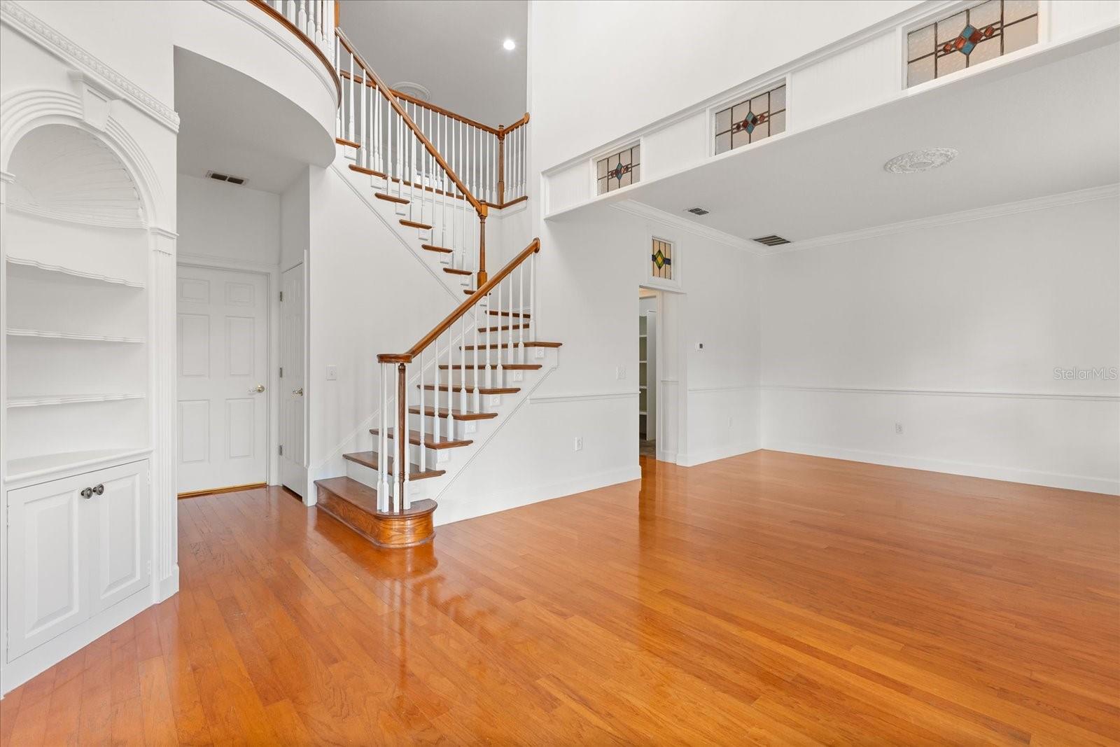 Image 4 of 48 For 308 Forest Haven Drive