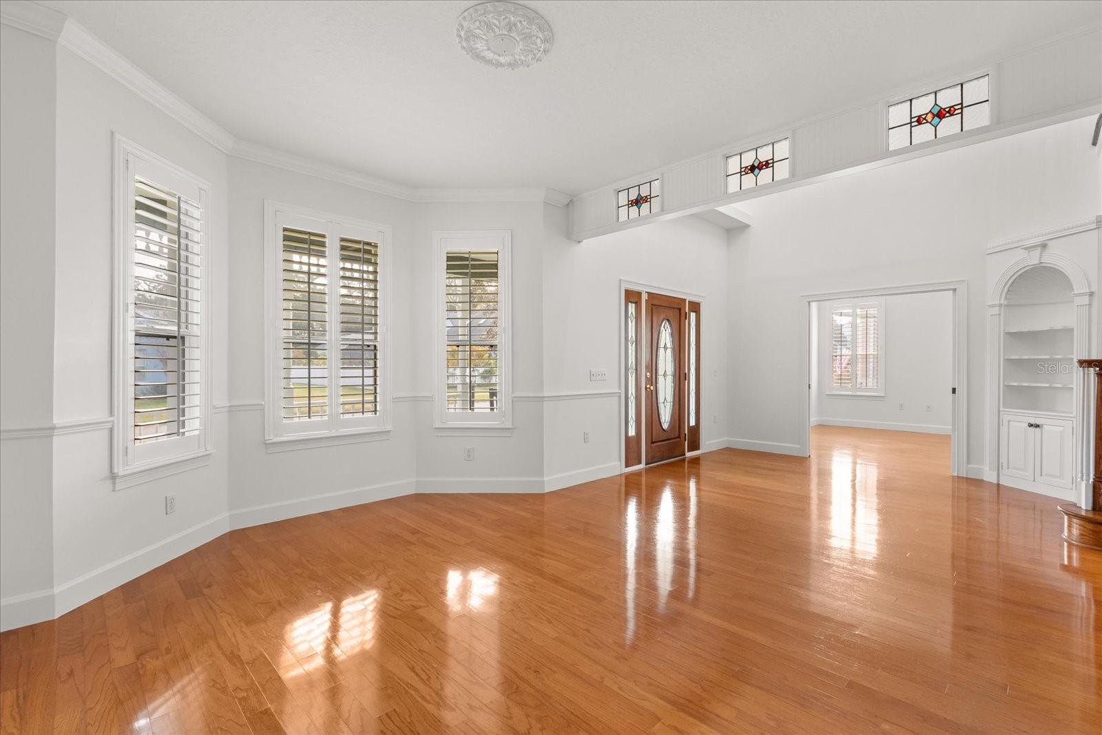 Image 5 of 48 For 308 Forest Haven Drive