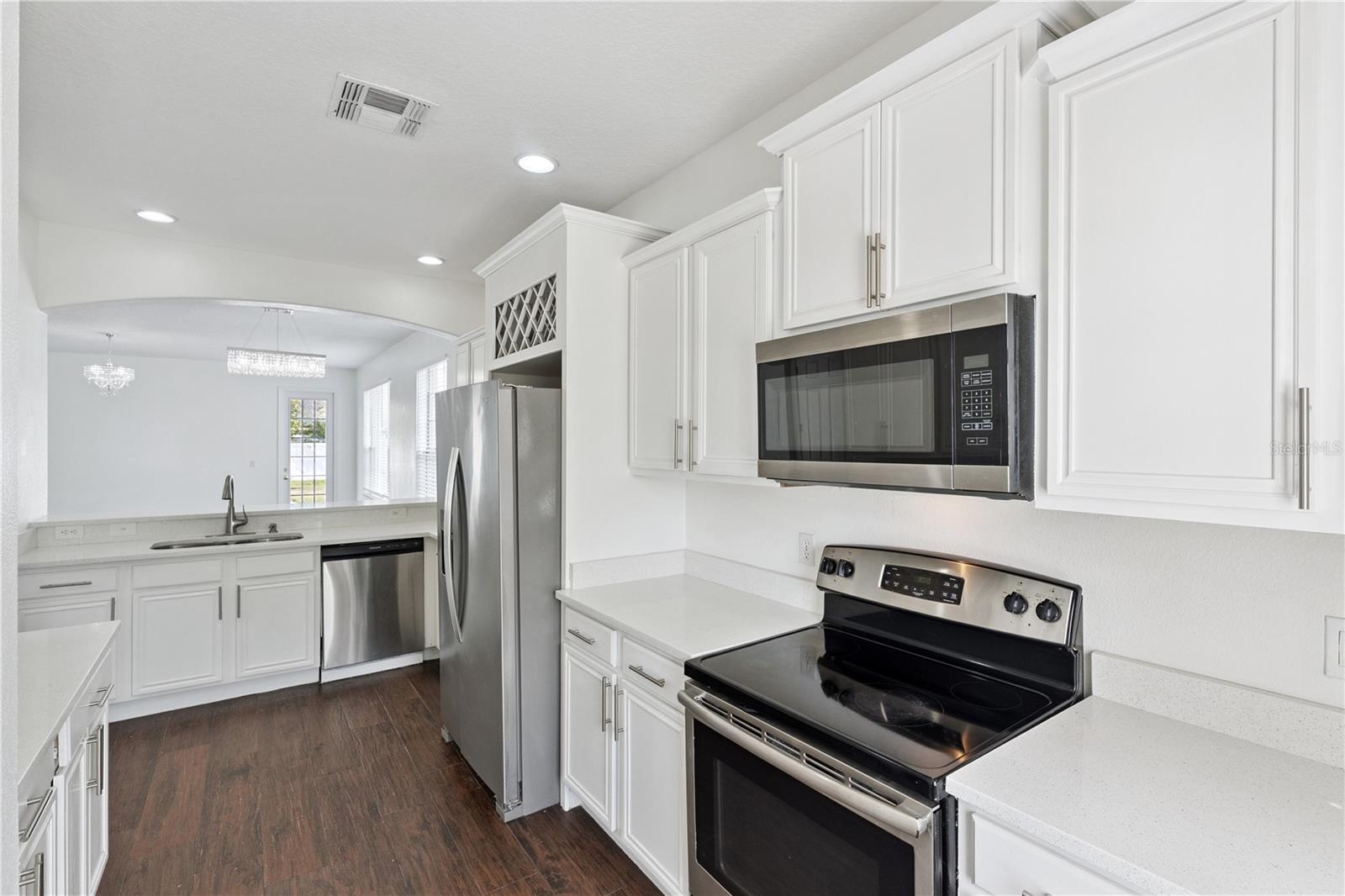 Image 13 of 37 For 14324 Fieldstone Lake Way