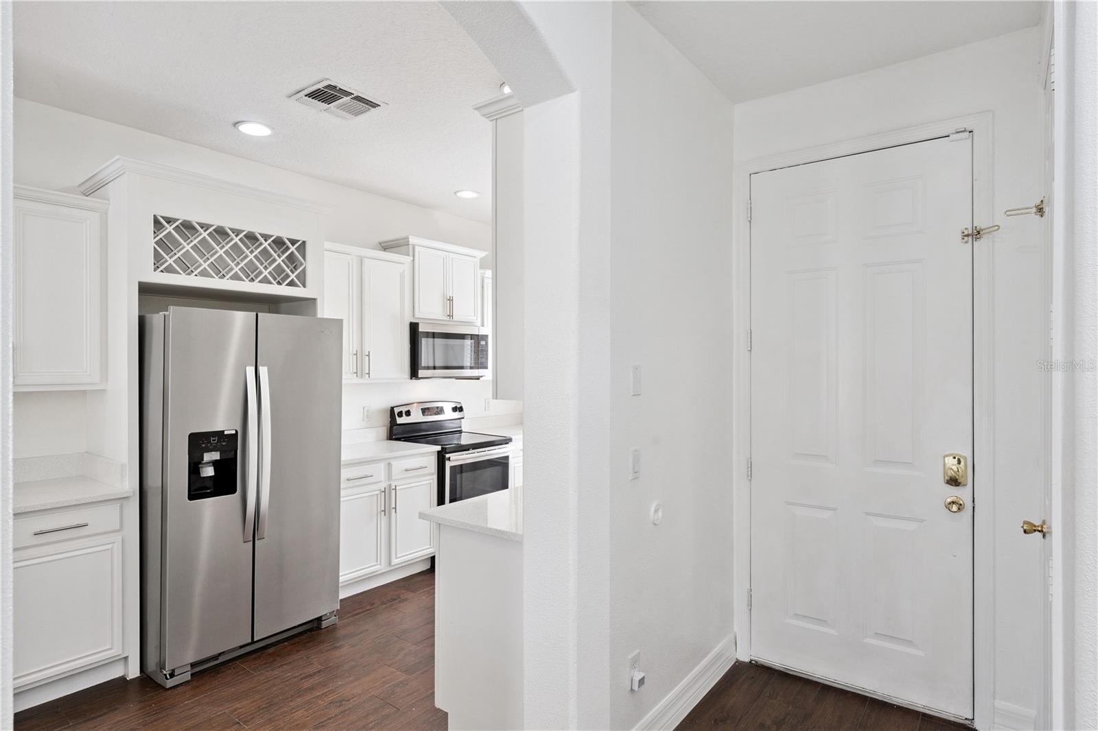 Image 14 of 37 For 14324 Fieldstone Lake Way