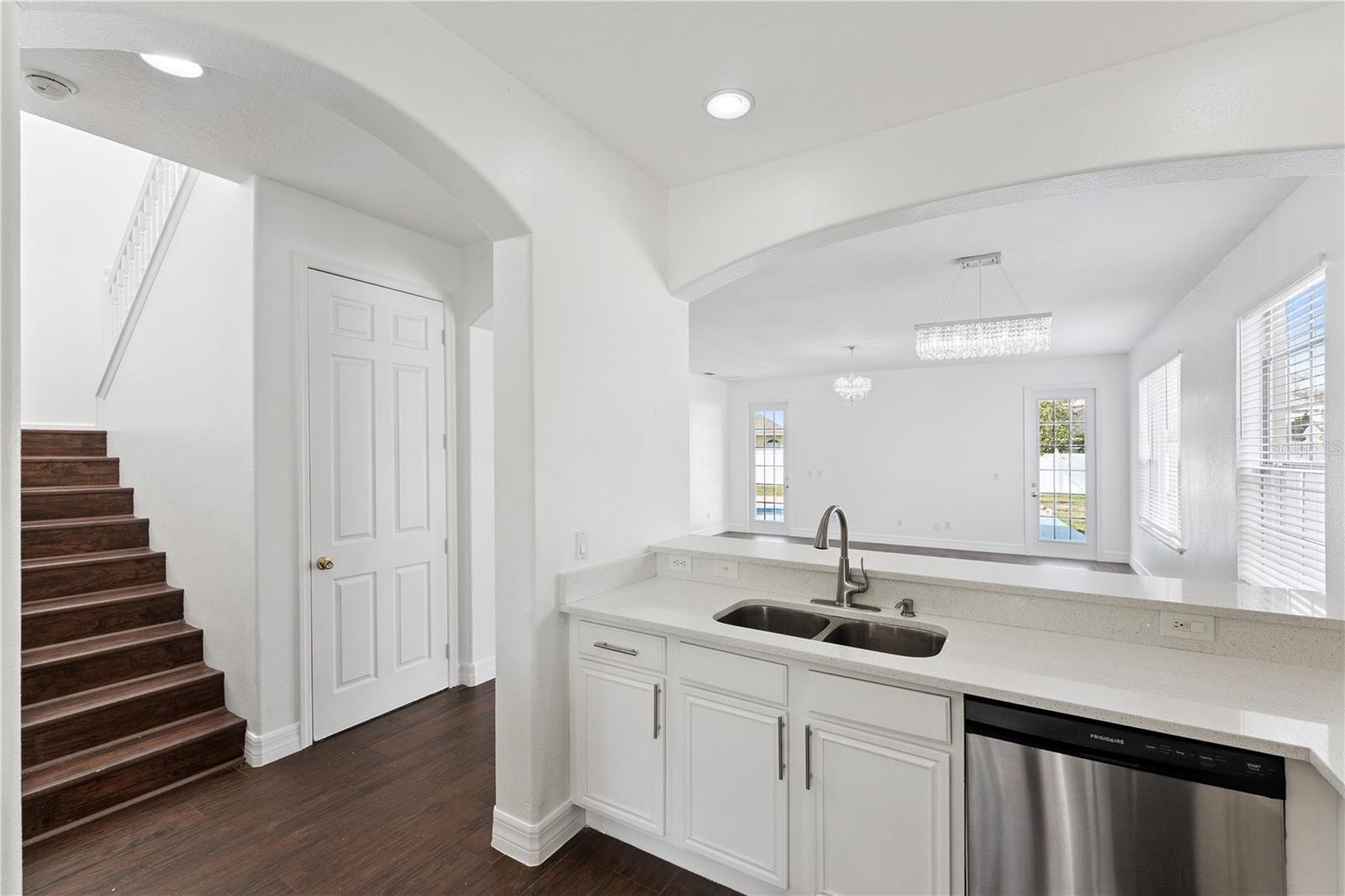 Image 15 of 37 For 14324 Fieldstone Lake Way