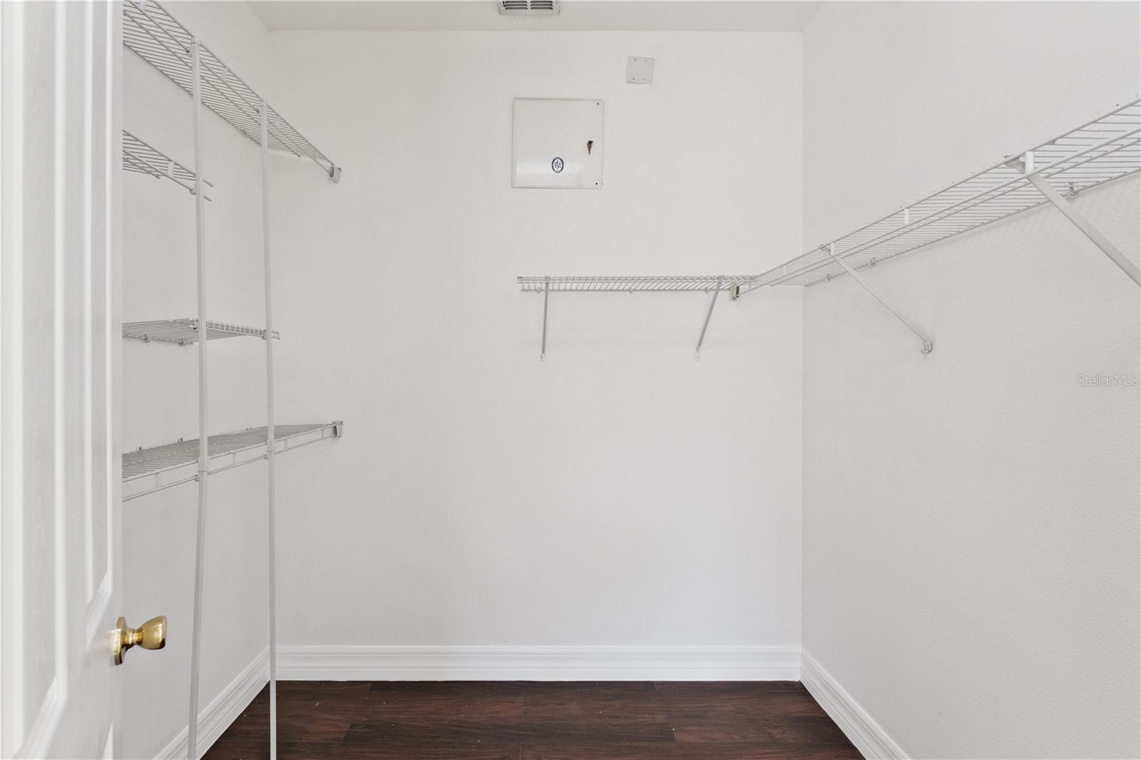 Image 33 of 37 For 14324 Fieldstone Lake Way