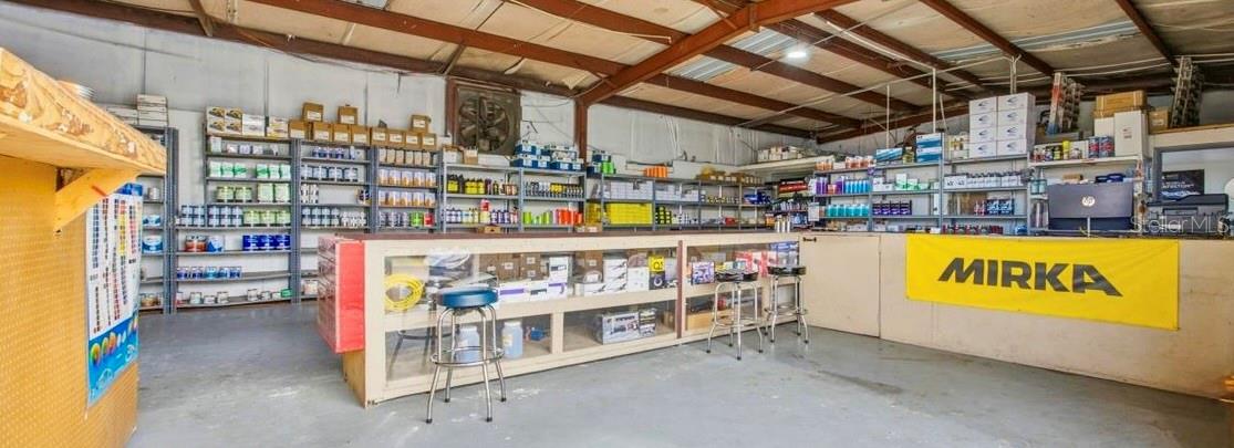 Image 6 of 14 For 2596 Michigan Ave