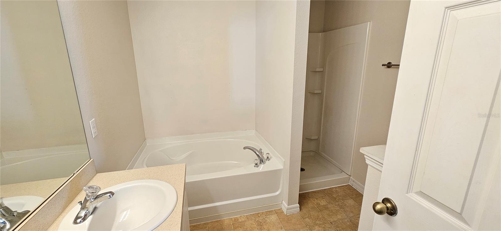 Image 10 of 23 For 15605 Perdido Drive