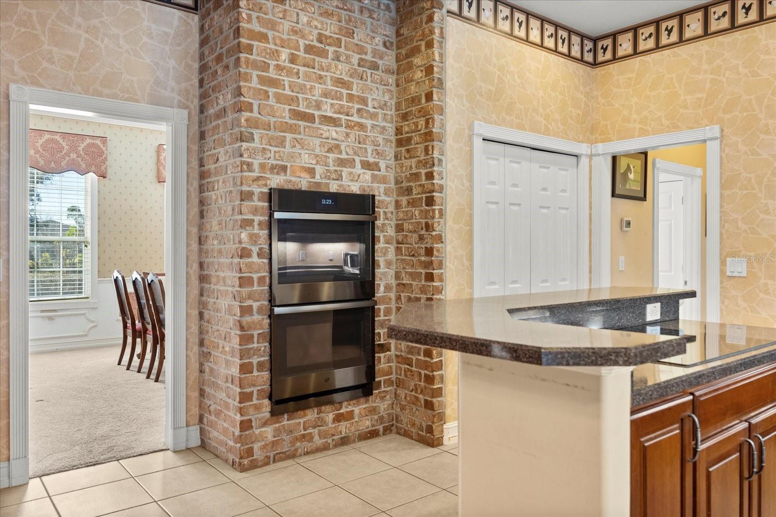 Image 16 of 55 For 3430 Celery Avenue