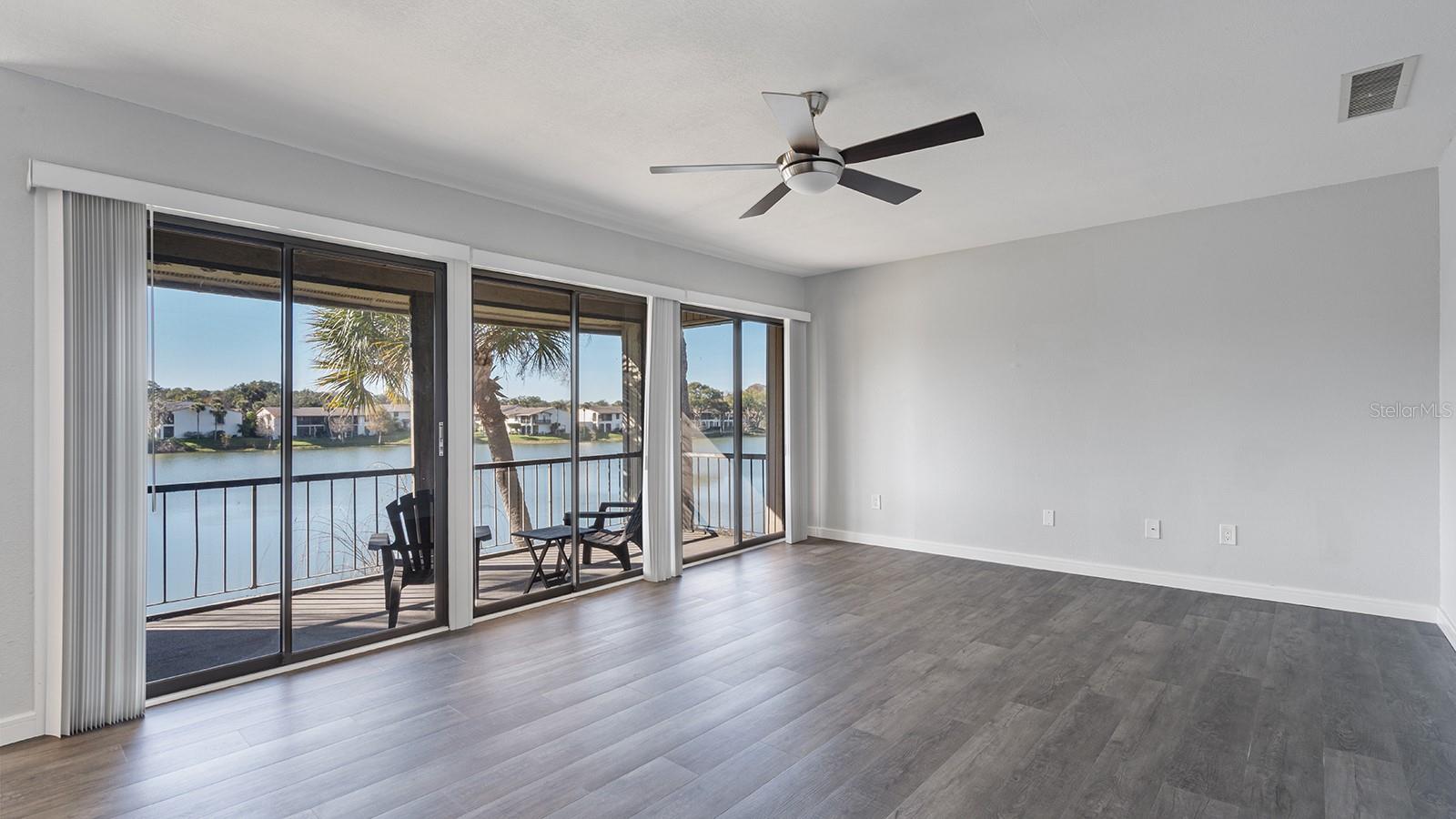 Image 22 of 35 For 670 Lake Villas Drive C