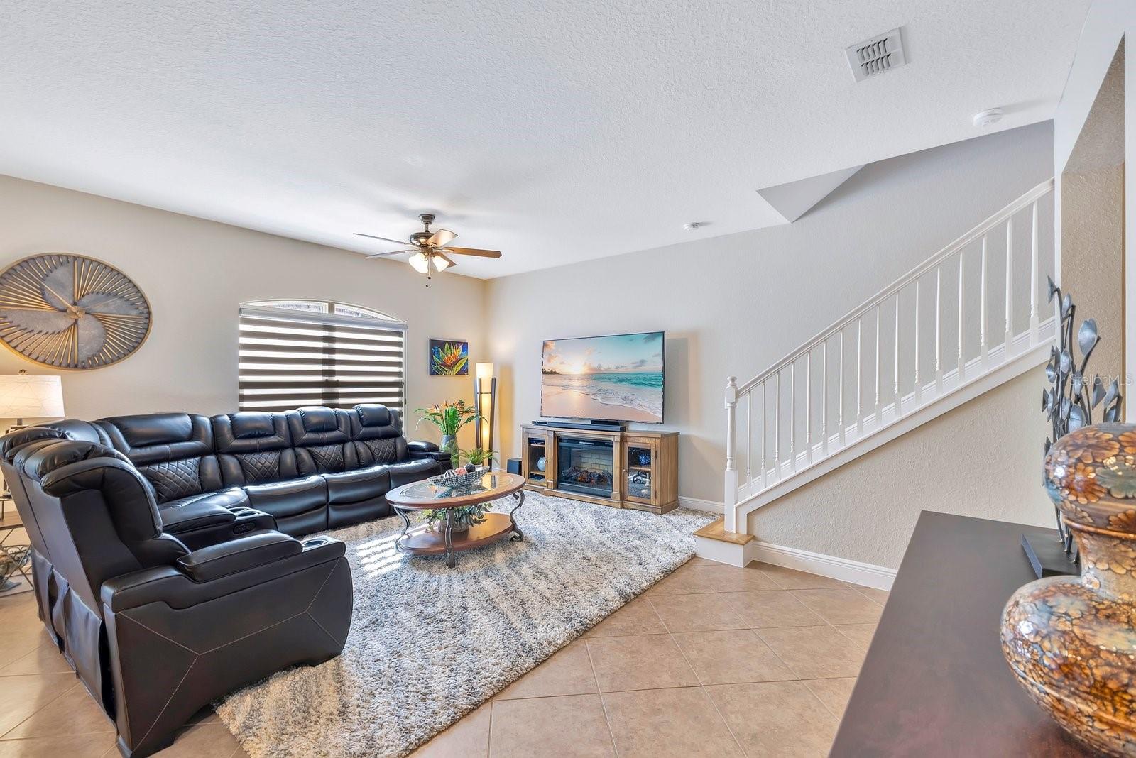 Image 9 of 52 For 10572 Belfry Circle