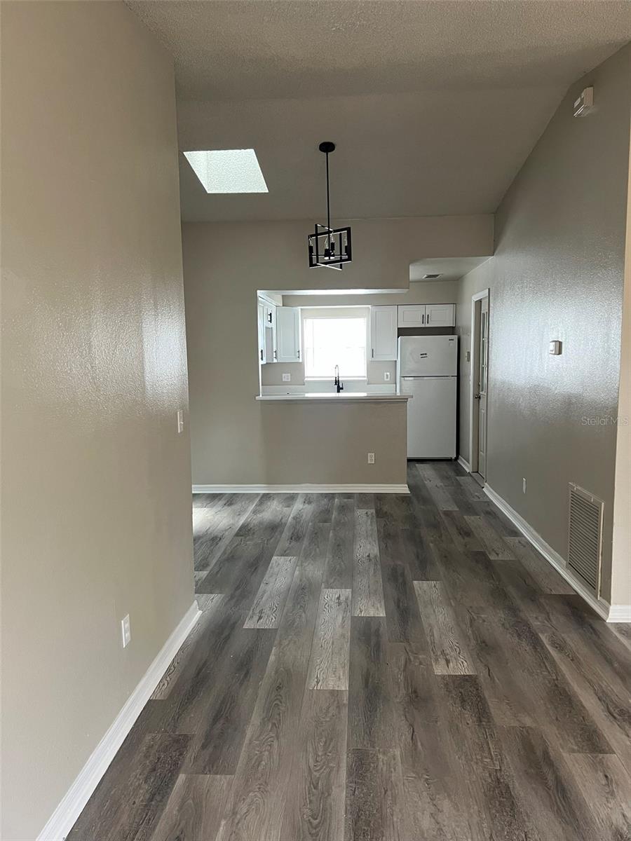 Image 29 of 29 For 319 Eaton Street