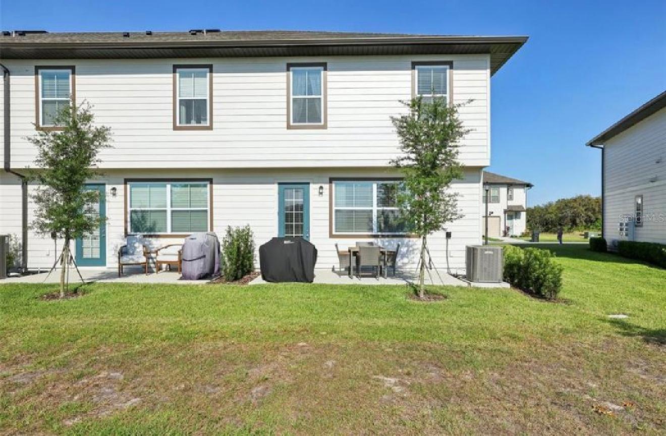 Image 30 of 43 For 646 Longboat Drive 646