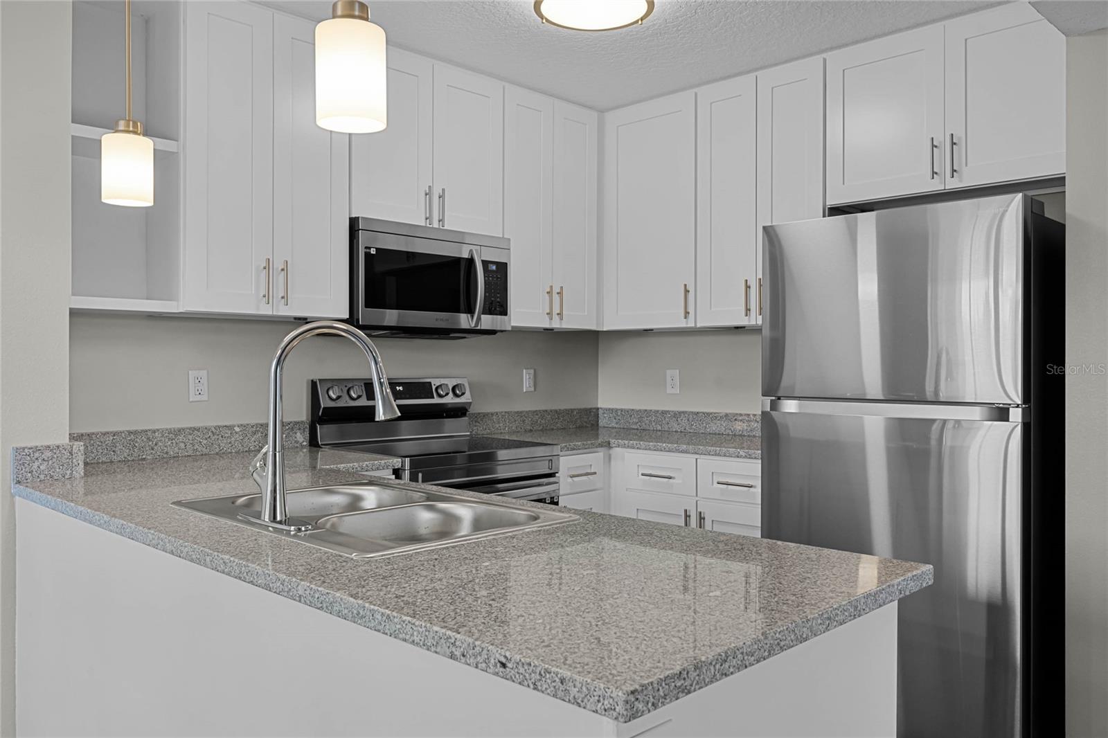 Image 8 of 20 For 1974 Goldenrod Road Road 302