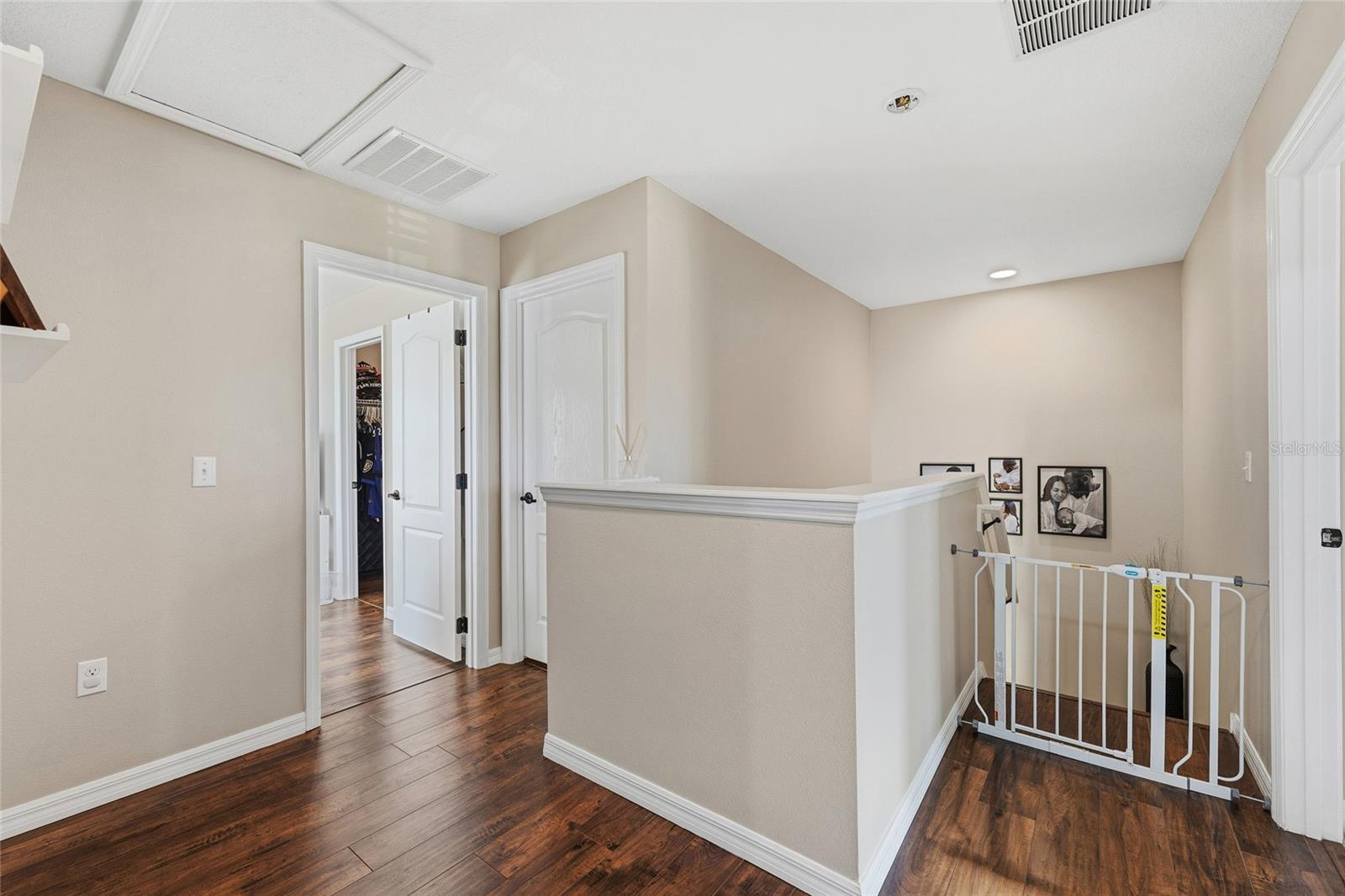 Image 18 of 36 For 2675 River Landing Drive