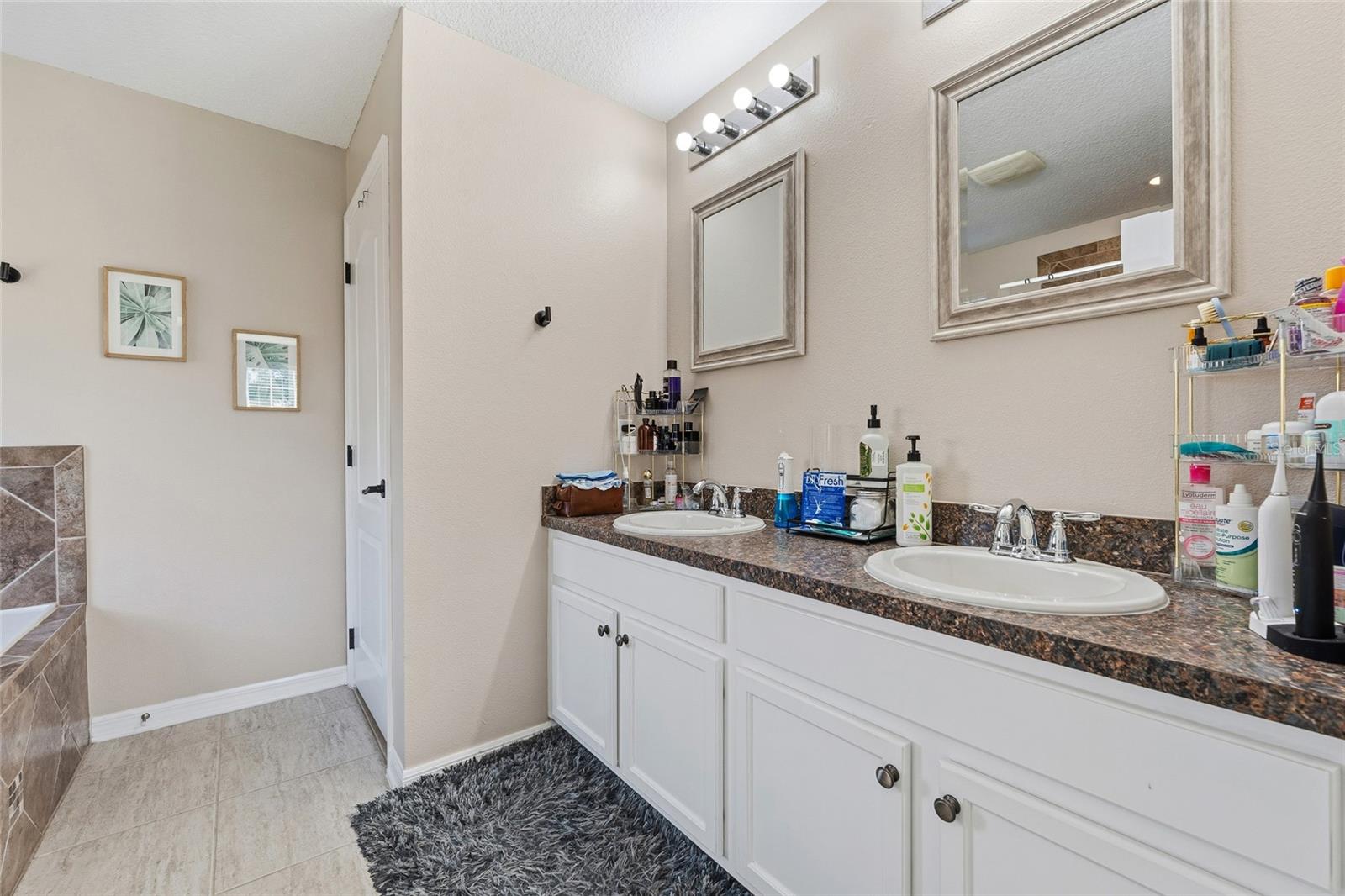 Image 21 of 36 For 2675 River Landing Drive