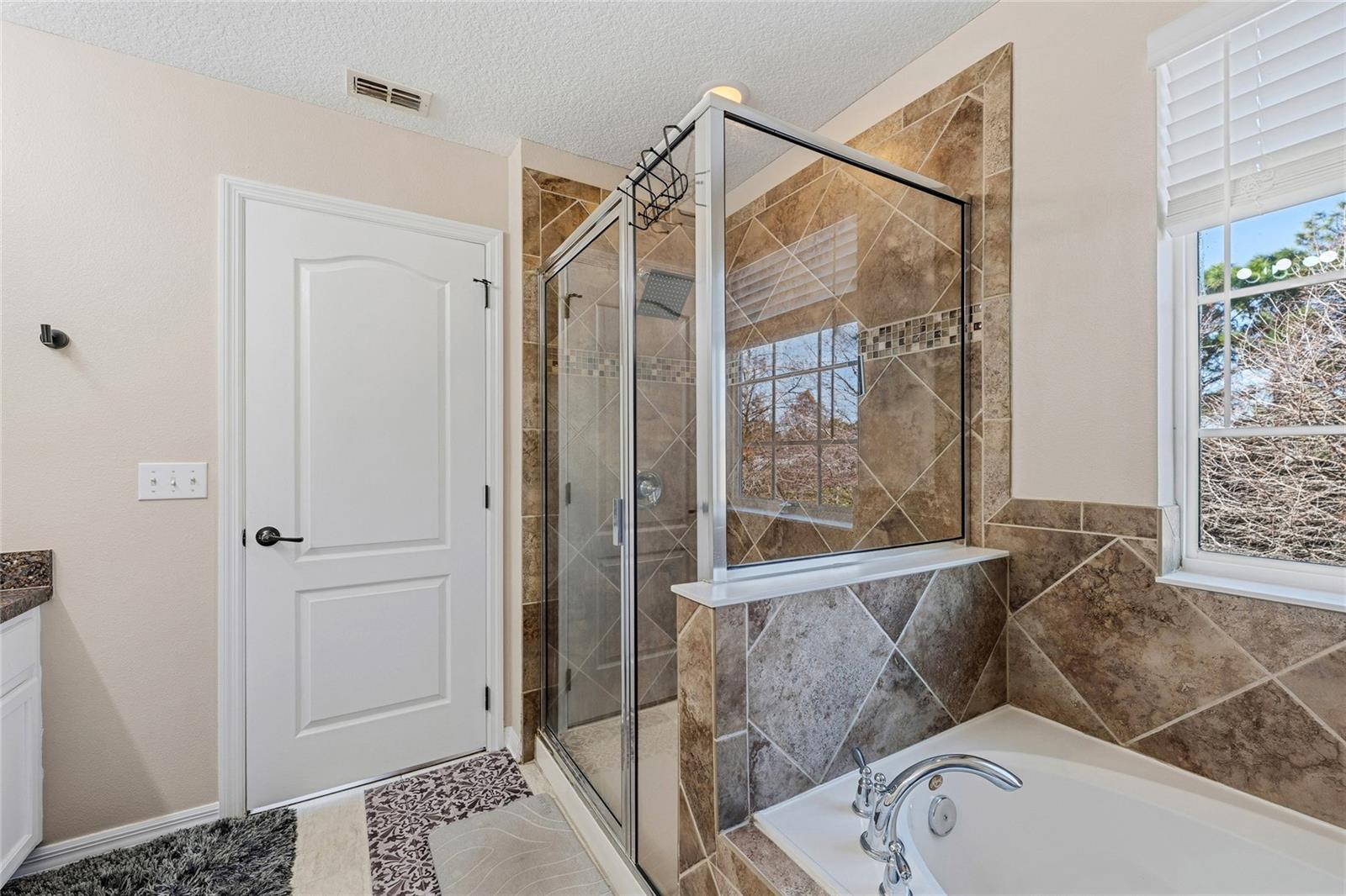 Image 23 of 36 For 2675 River Landing Drive