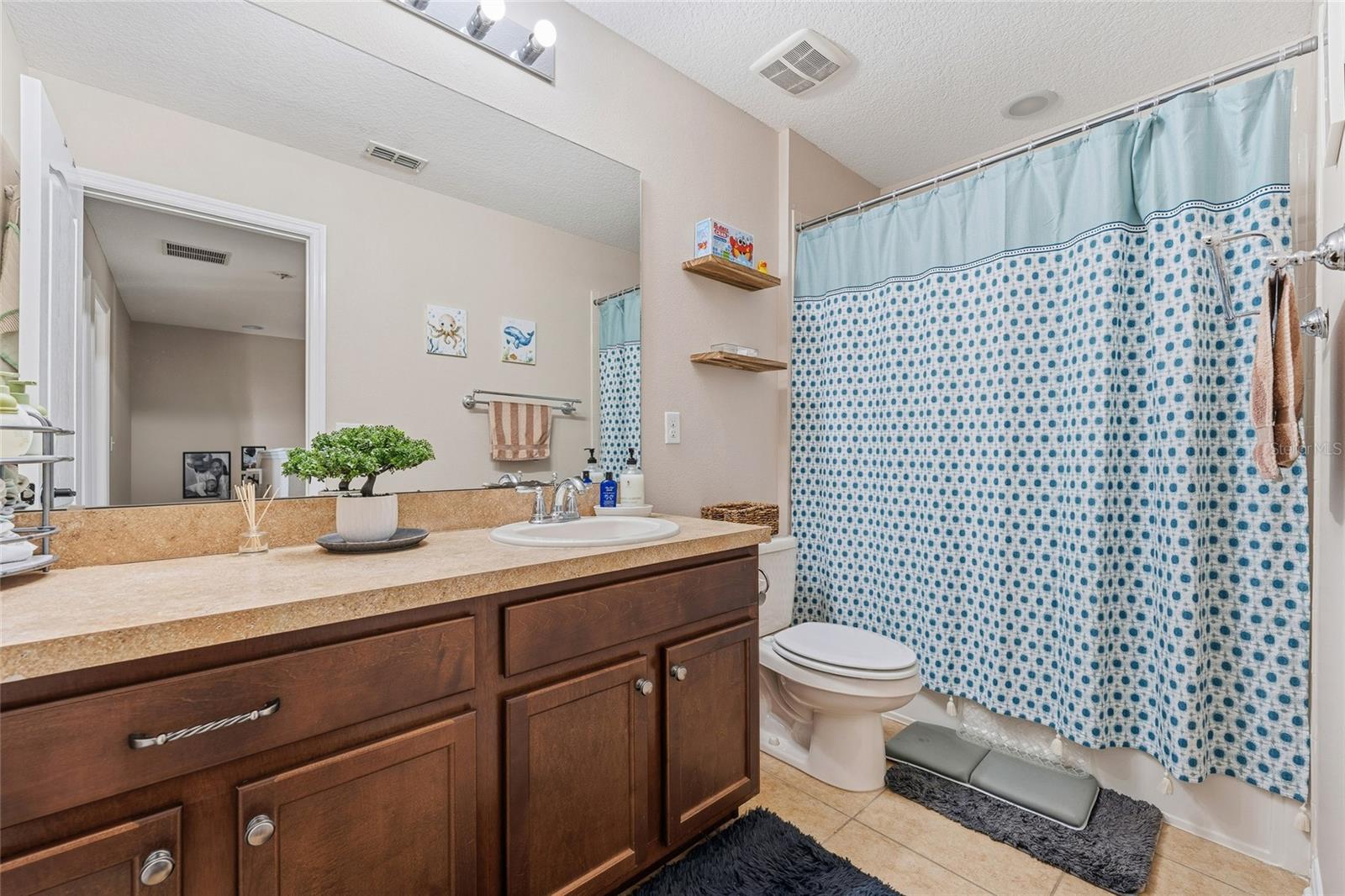 Image 26 of 36 For 2675 River Landing Drive