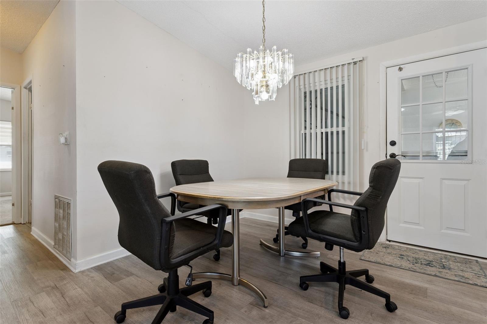 Image 5 of 20 For 1612 Schwartz Boulevard