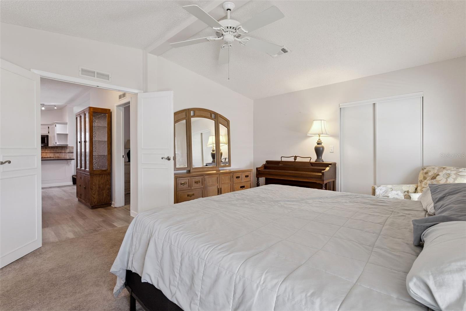 Image 9 of 20 For 1612 Schwartz Boulevard