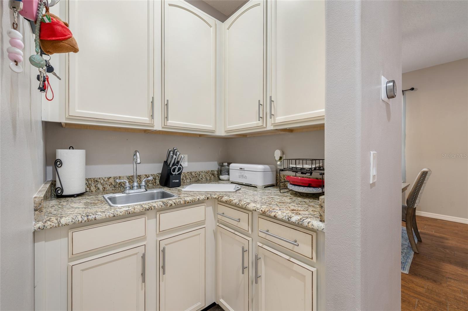 Image 15 of 52 For 3830 Marietta Way