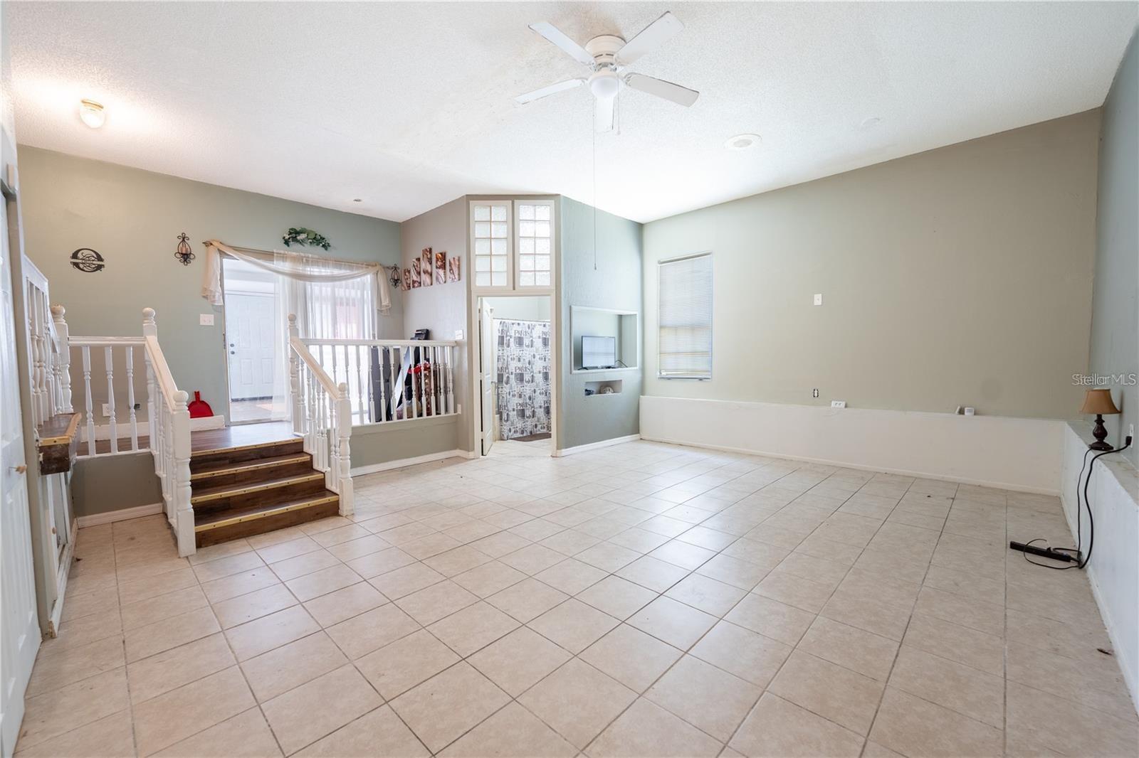 Image 10 of 25 For 535 Division Street