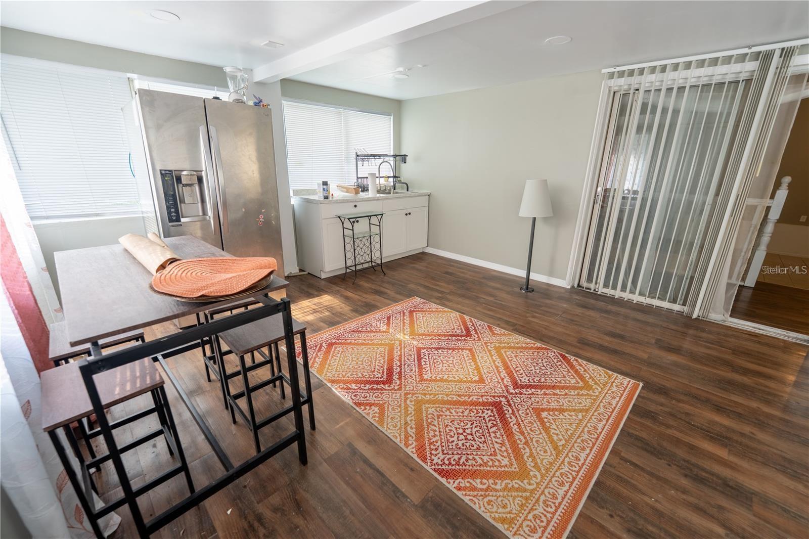 Image 13 of 25 For 535 Division Street