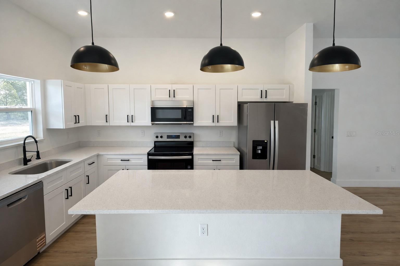 Image 5 of 22 For 3566 Hayward Lane