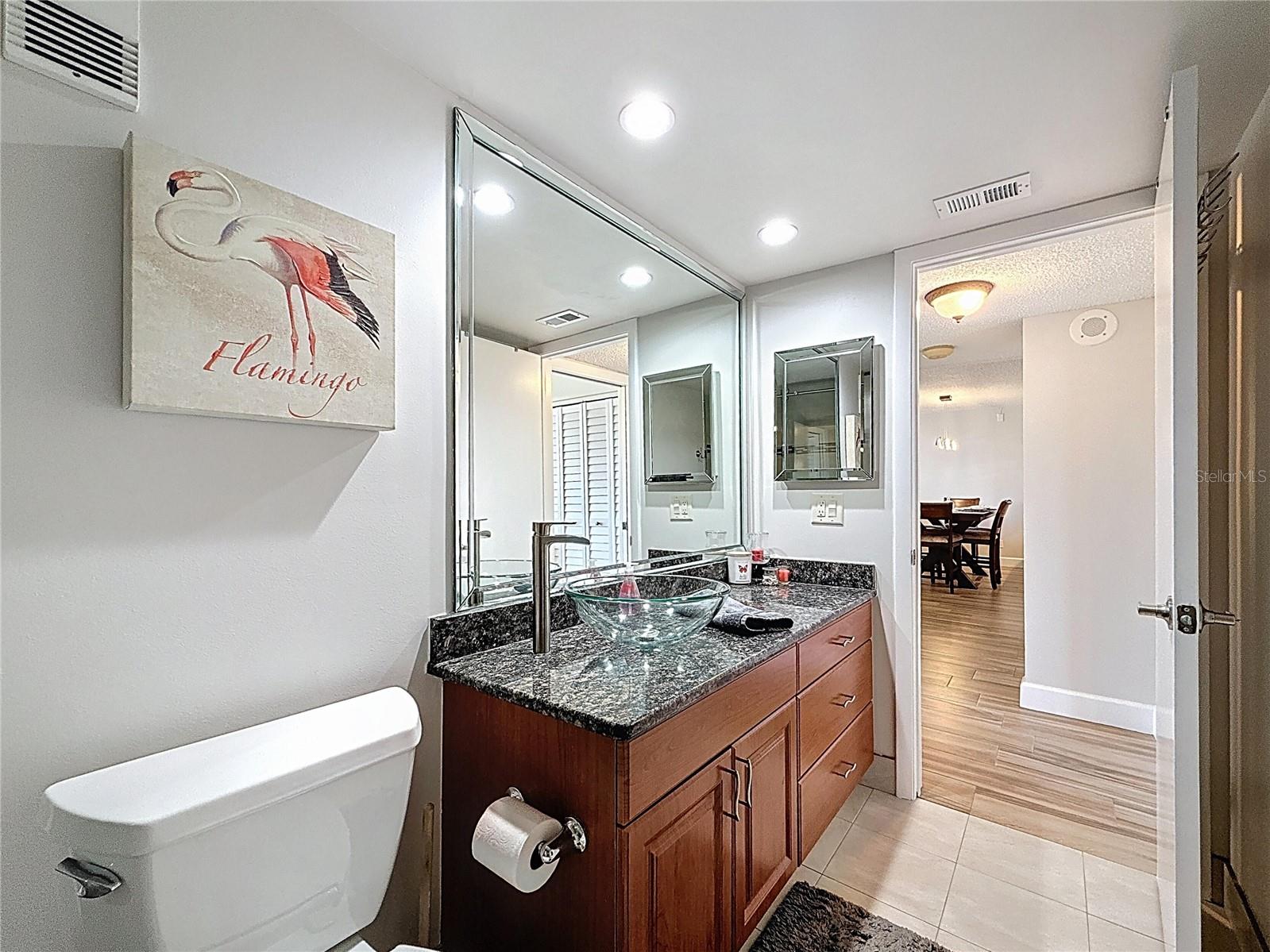 Image 17 of 25 For 1581 Gulf Boulevard 102n