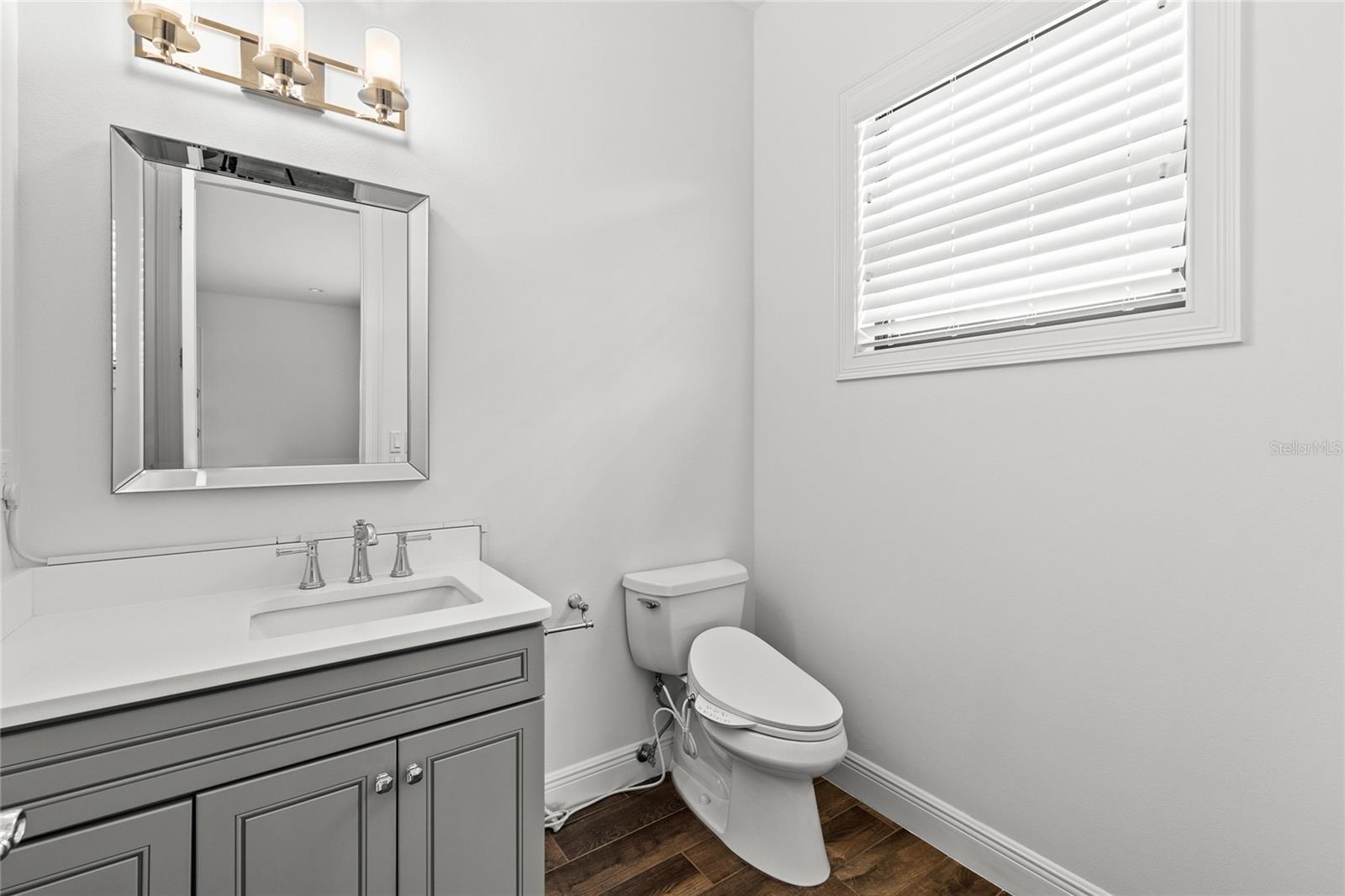 Image 18 of 41 For 1420 Dingens Avenue