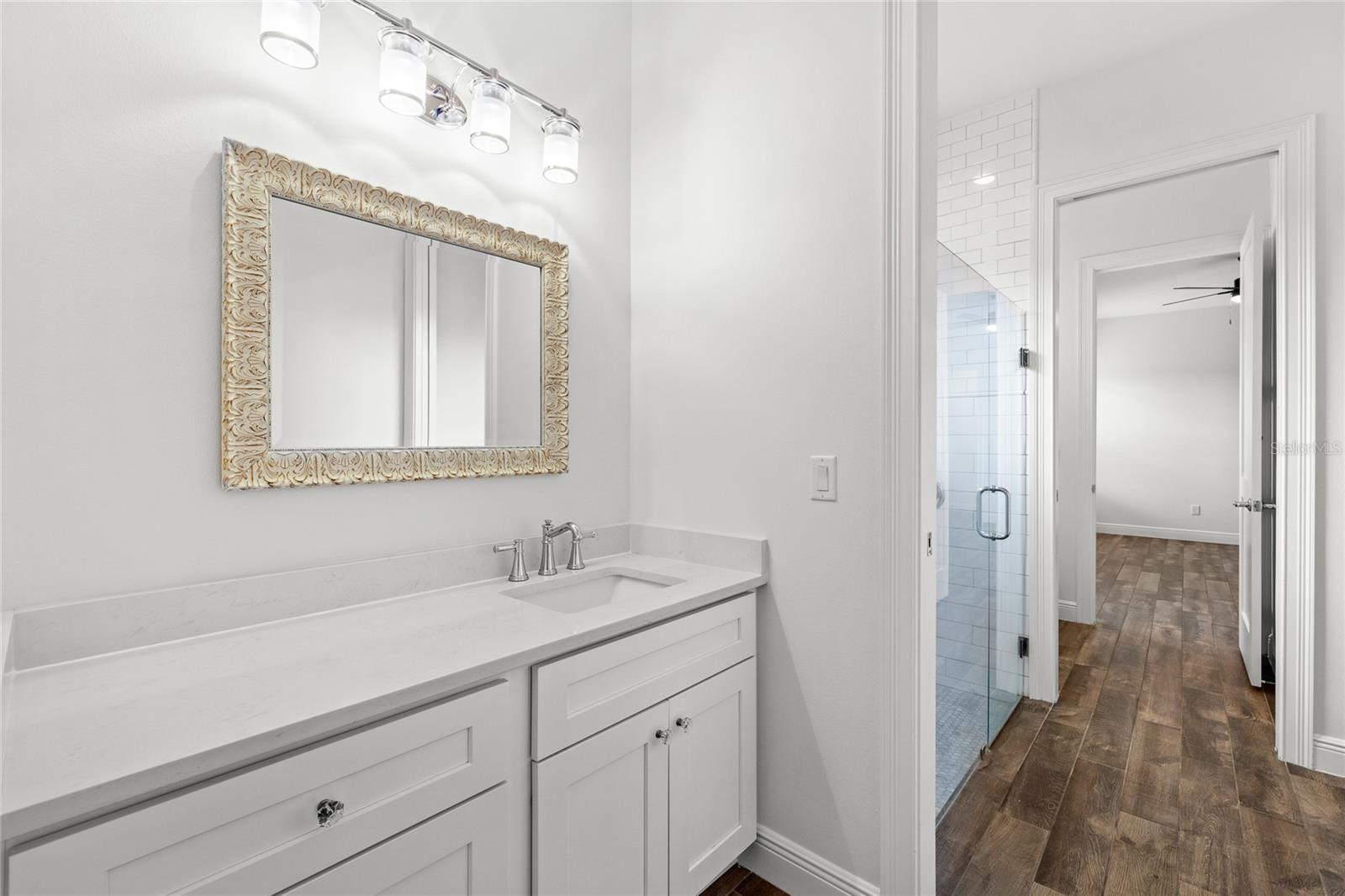 Image 22 of 41 For 1420 Dingens Avenue