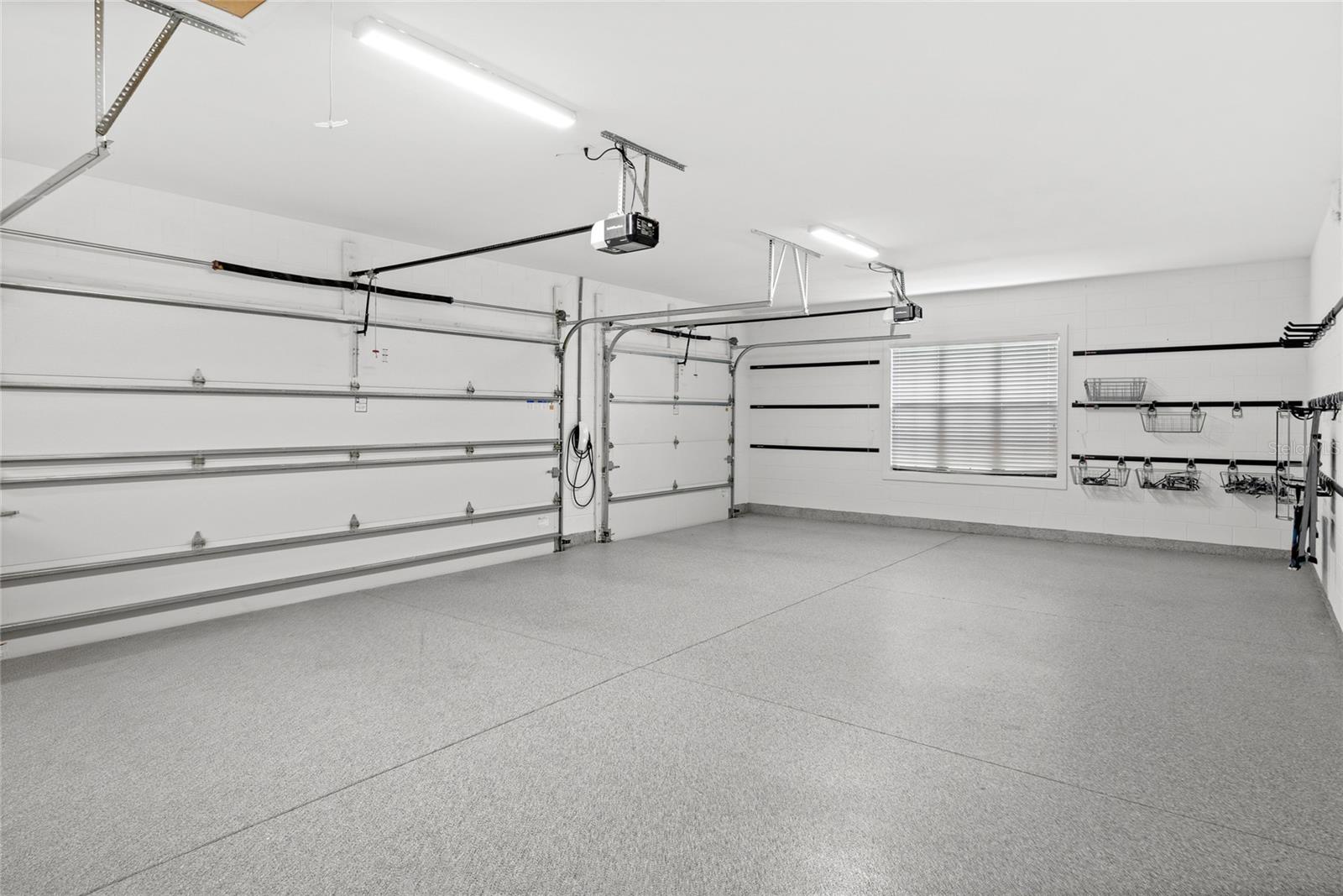 Image 25 of 41 For 1420 Dingens Avenue