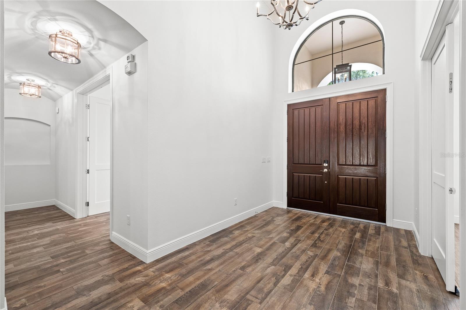 Image 27 of 41 For 1420 Dingens Avenue