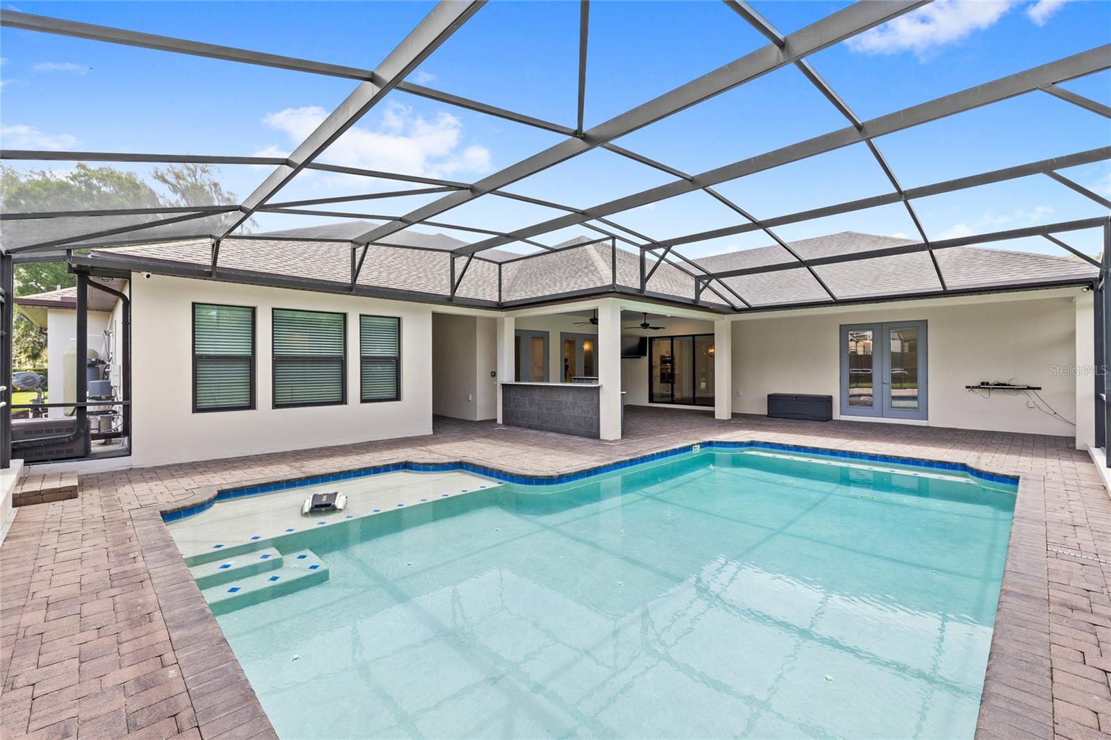 Image 4 of 41 For 1420 Dingens Avenue