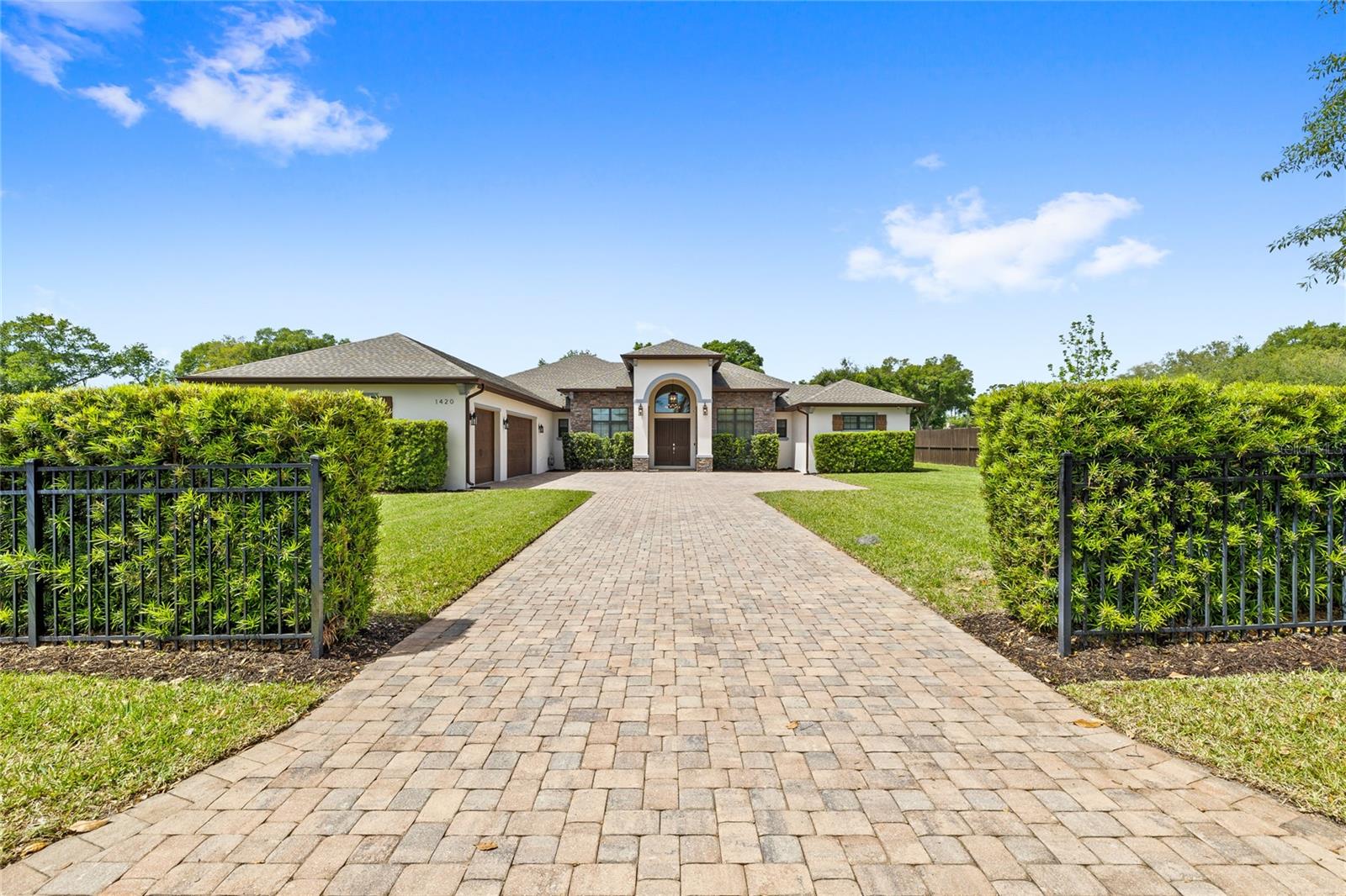 Image 7 of 41 For 1420 Dingens Avenue