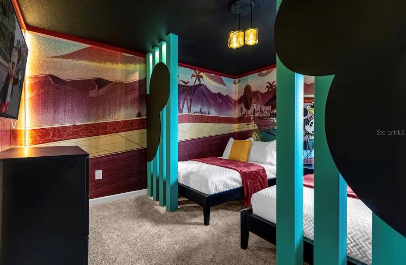 Image 33 of 83 For 2992 Penelope Loop