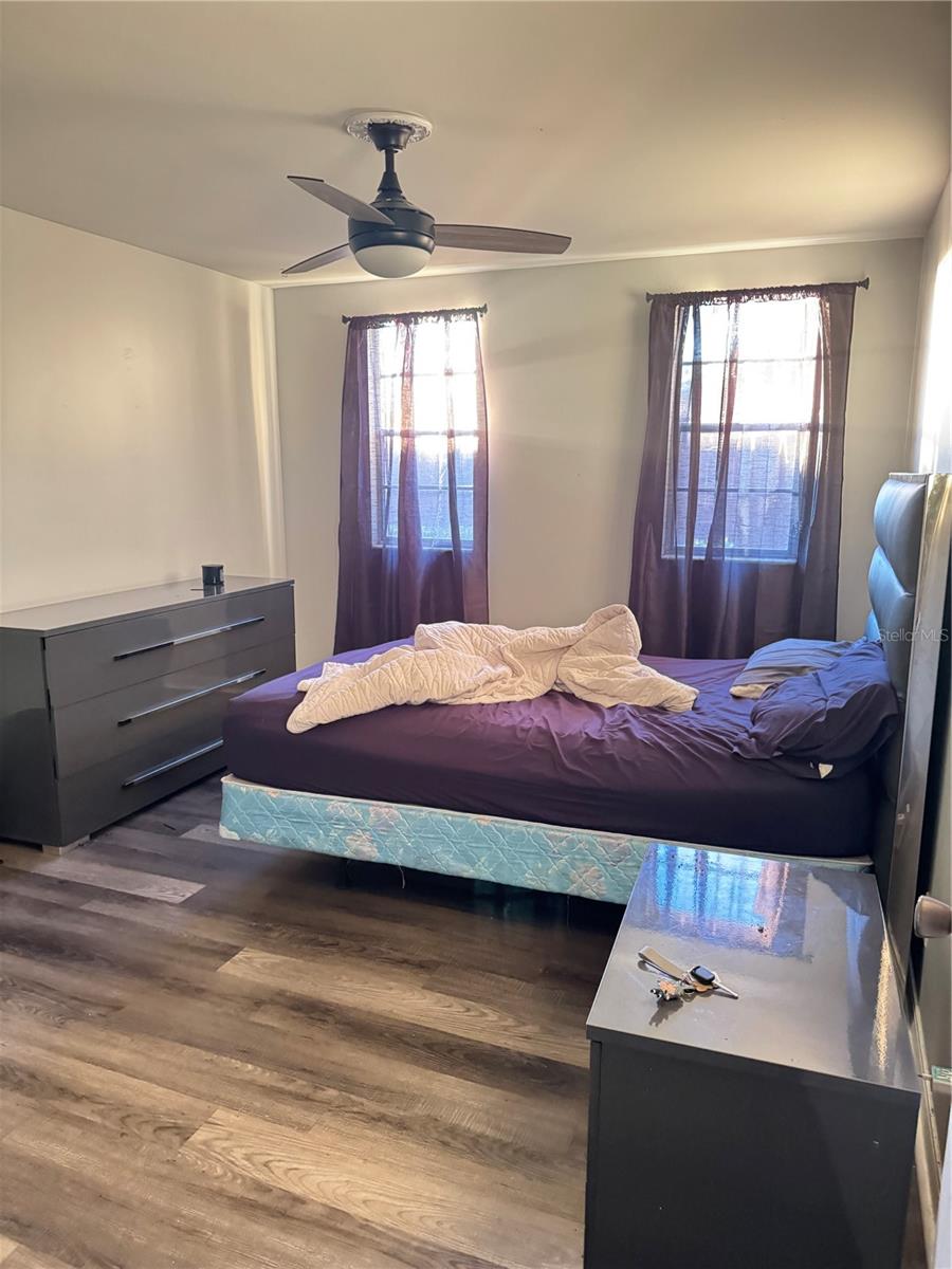 Image 16 of 17 For 1748 El Camino Road 1