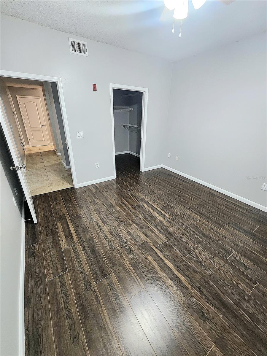 Image 16 of 42 For 12204 Wild Iris Way 109