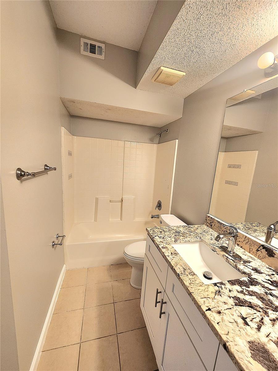 Image 20 of 42 For 12204 Wild Iris Way 109