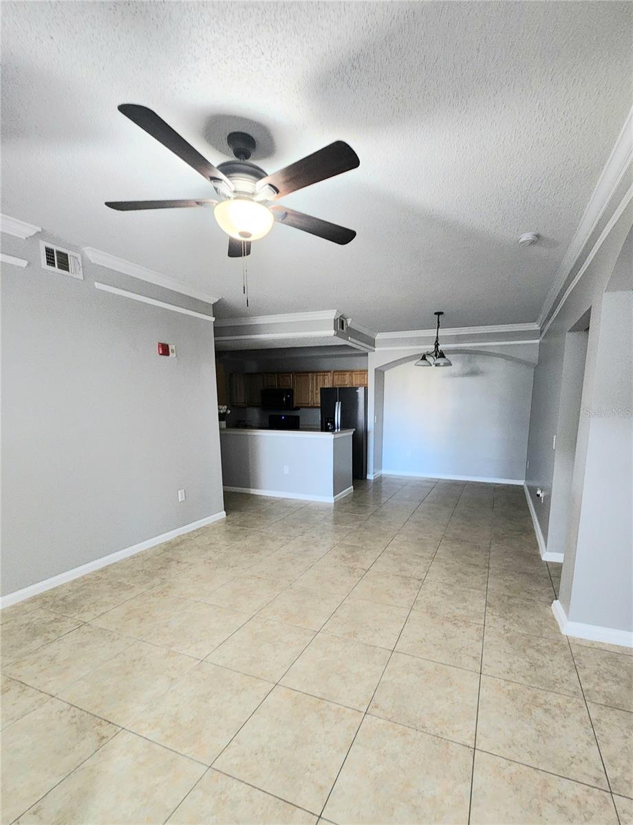 Image 21 of 42 For 12204 Wild Iris Way 109