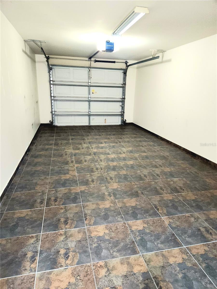 Image 27 of 42 For 12204 Wild Iris Way 109