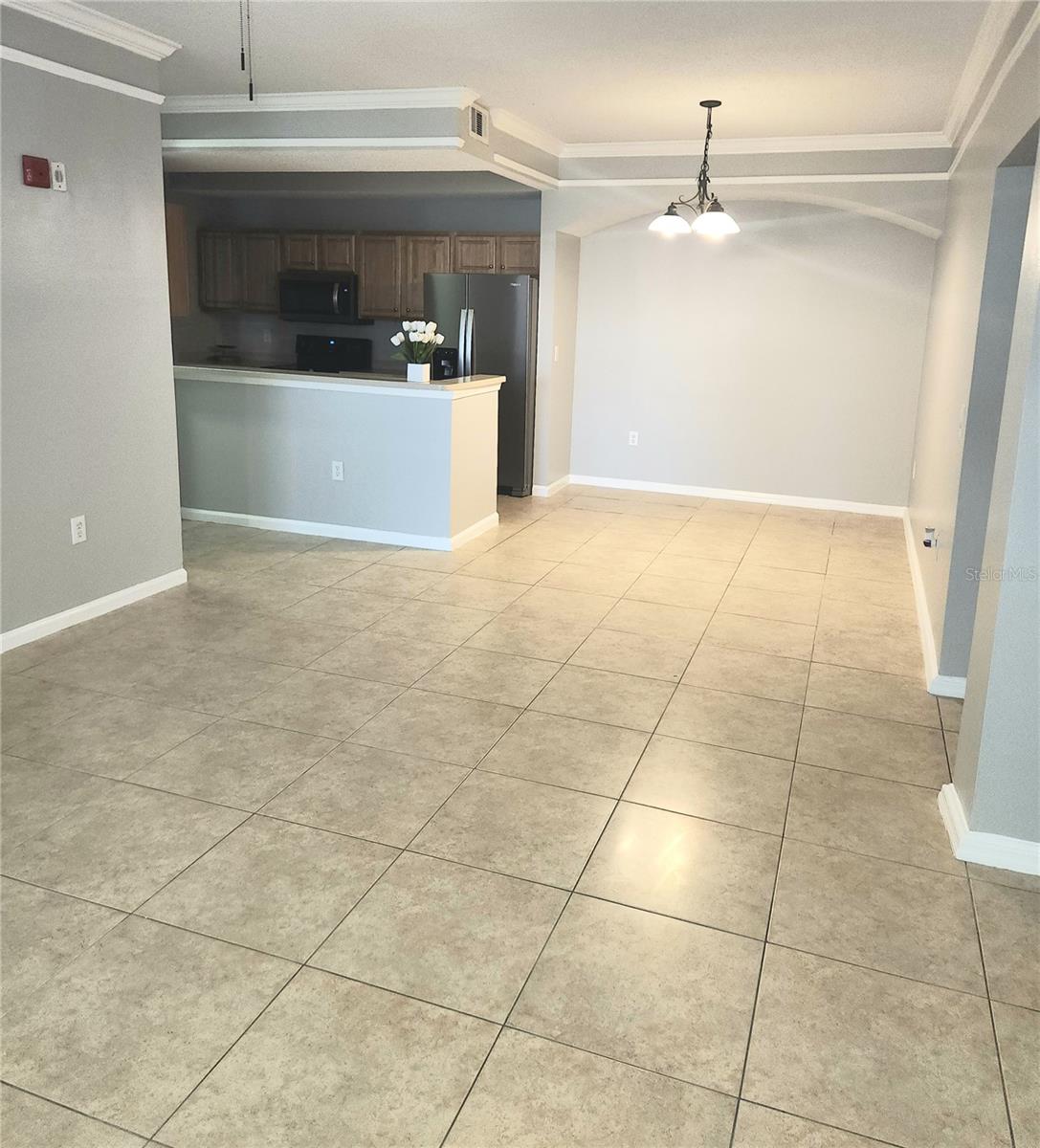 Image 8 of 42 For 12204 Wild Iris Way 109