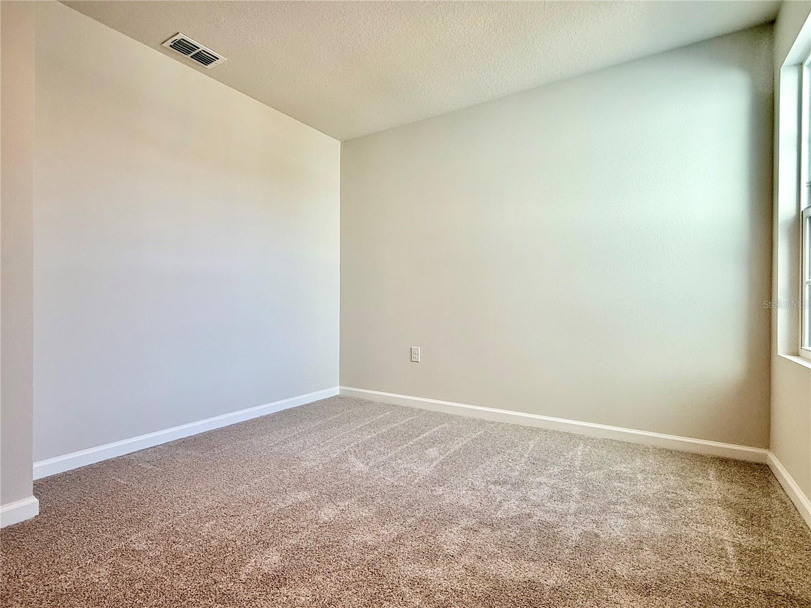 Image 18 of 34 For 1188 Port Blue Way