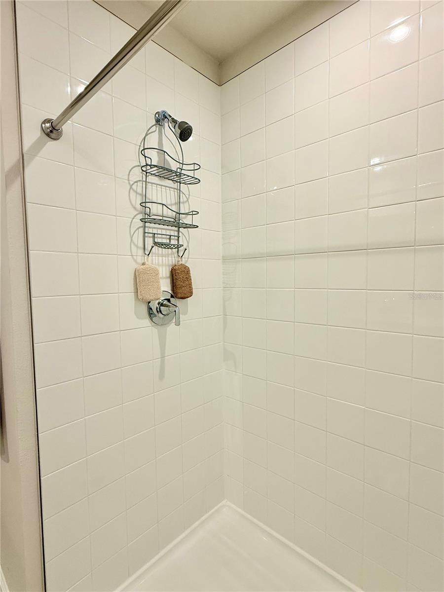 Image 28 of 34 For 1188 Port Blue Way