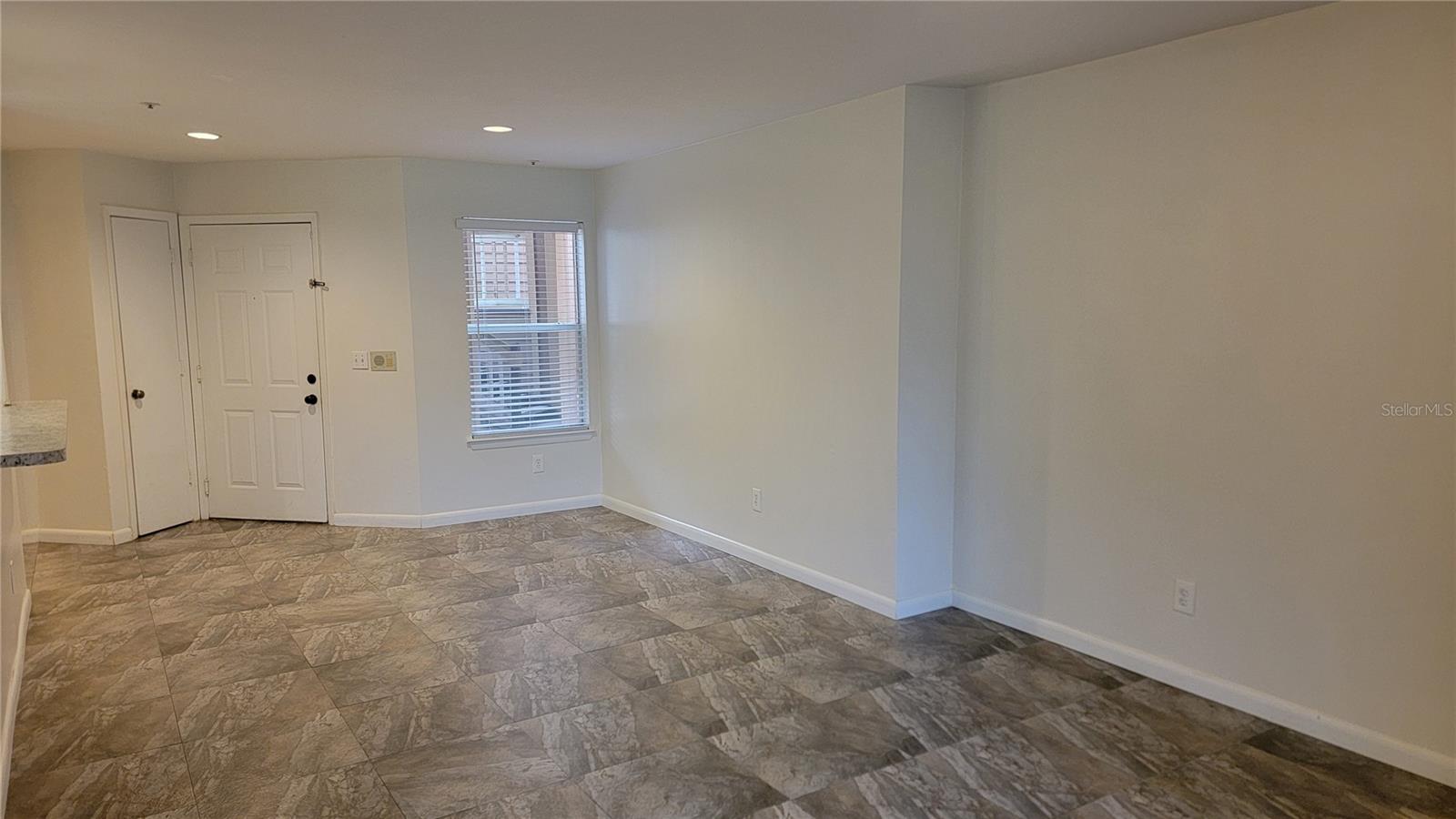 Image 5 of 15 For 486 Pin Oak Place 108