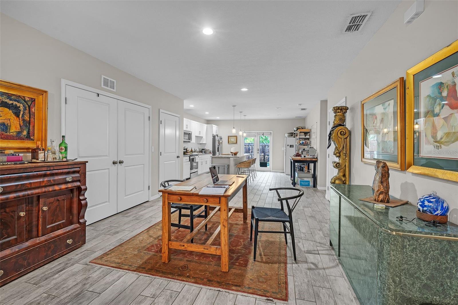 Image 11 of 31 For 3610 Tampa Street