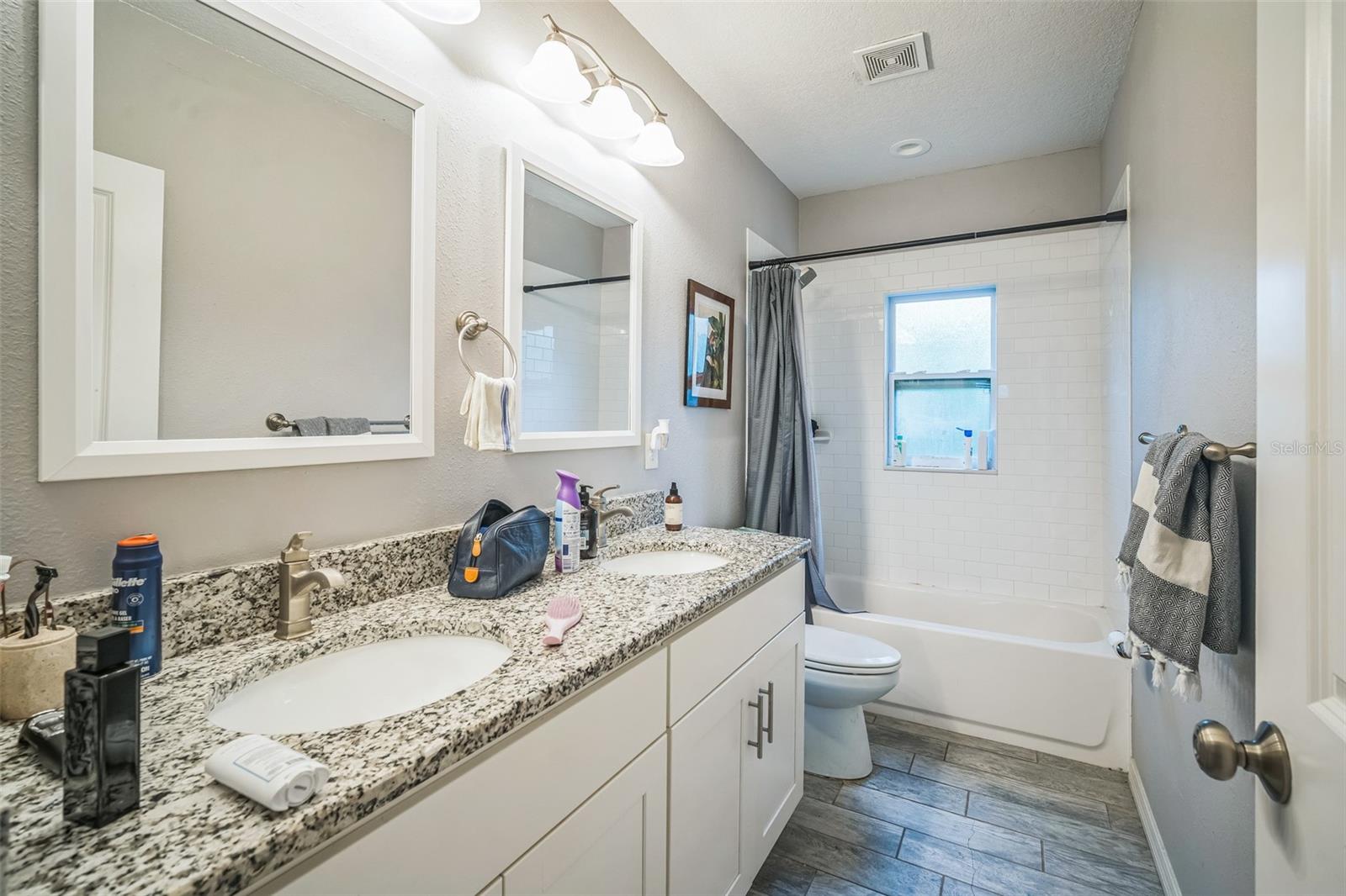 Image 25 of 31 For 3610 Tampa Street