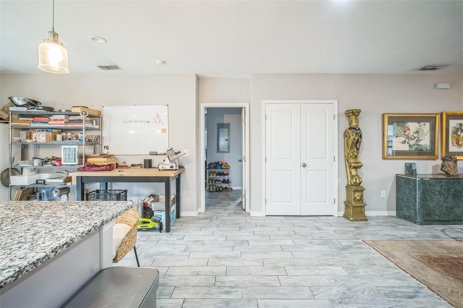 Image 4 of 31 For 3610 Tampa Street